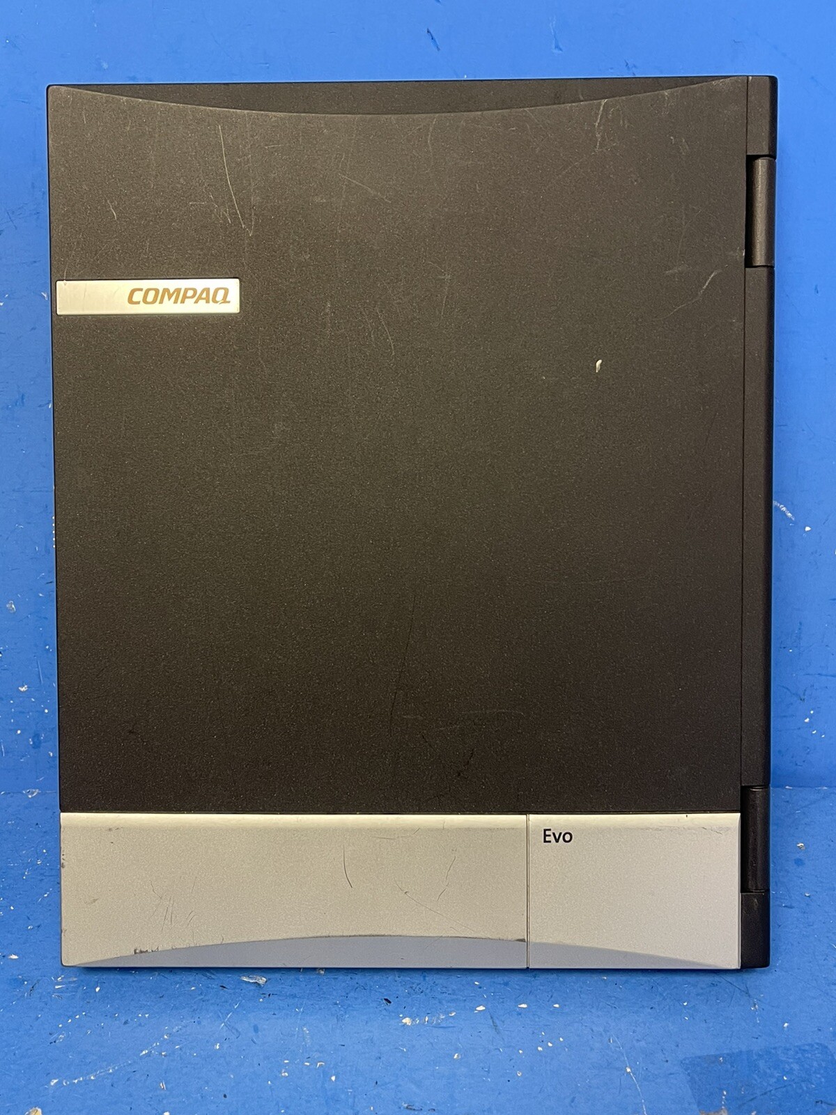 VINTAGE COLLECTIBLE COMPAQ LAPTOP EVO N610C PEMTIUM 4 J07M040.00 PP2010