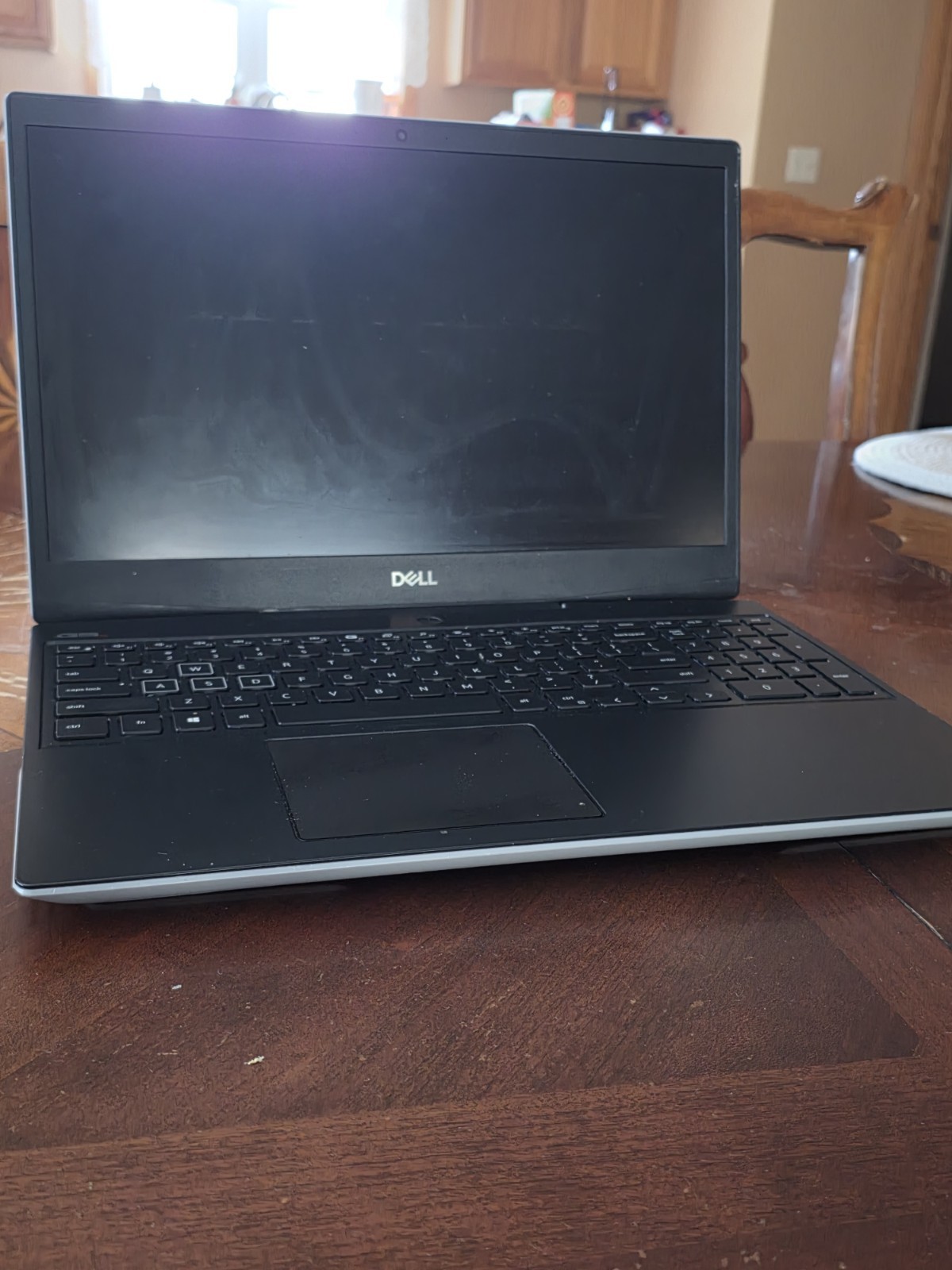Dell G5 15 5505 SE Laptop 15.6″ Display, AMD Ryzen 7-4800H, 1TB SSD, 8GB RAM