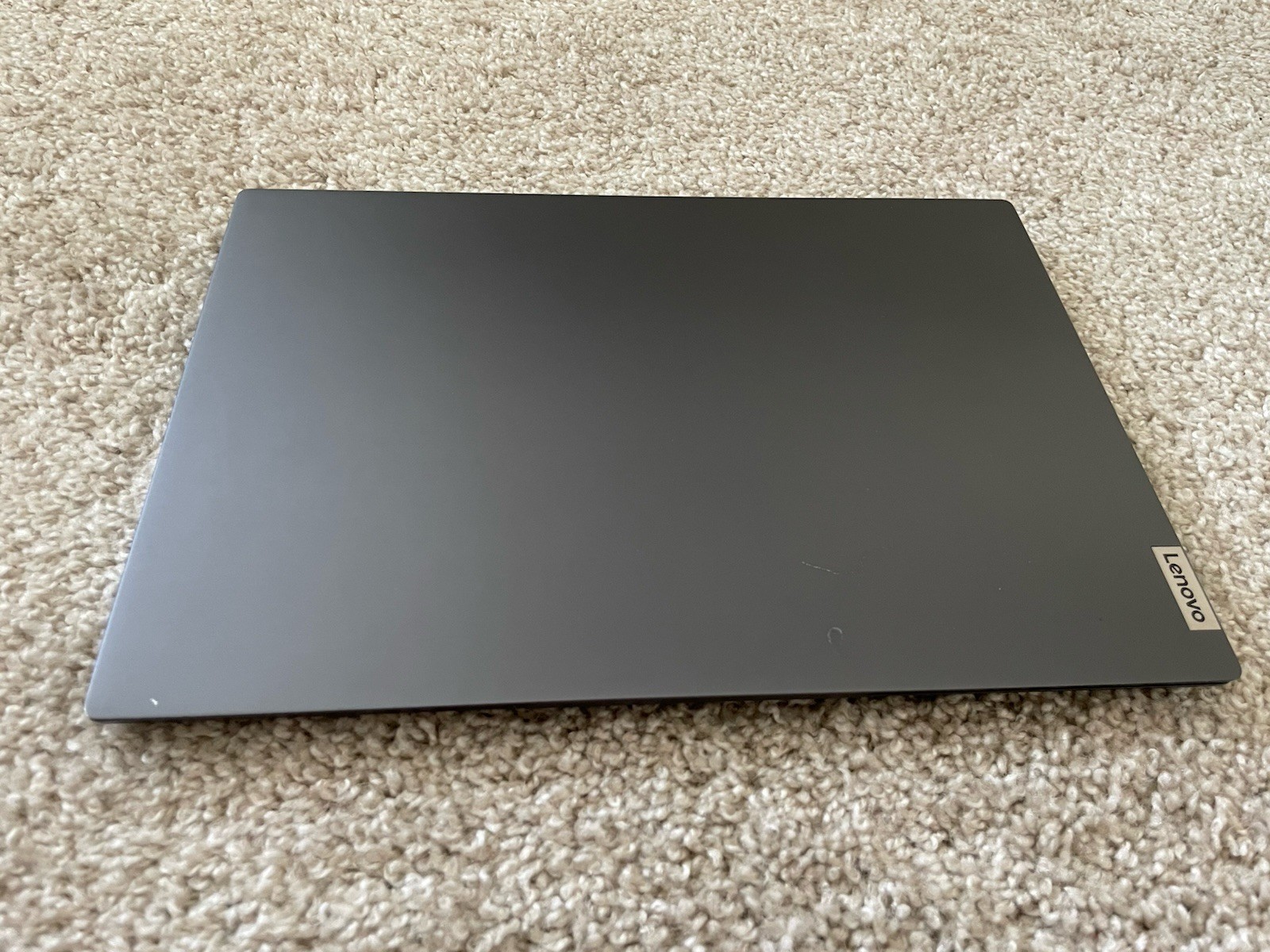 Lenovo IdeaPad Slim 7 Pro 14IHU5 14″ (512 GB SSD, Intel Core i5 11th Gen Touch