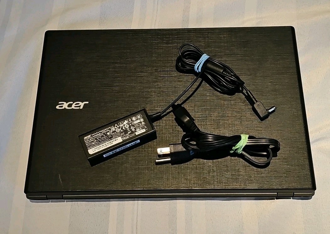 For parts or repair Acer Aspire E5-574 Laptop 15″ WON’T start