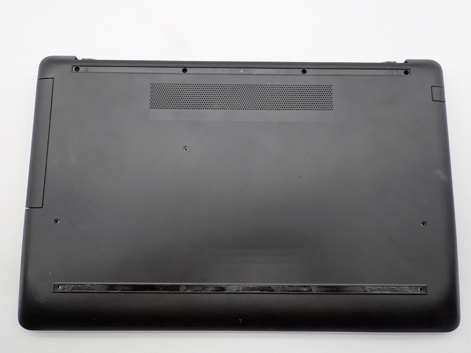 HP 17z-ca100 AMD Ryzen 3 3200u Windows 10 FOR PARTS/REPAIR ONLY!