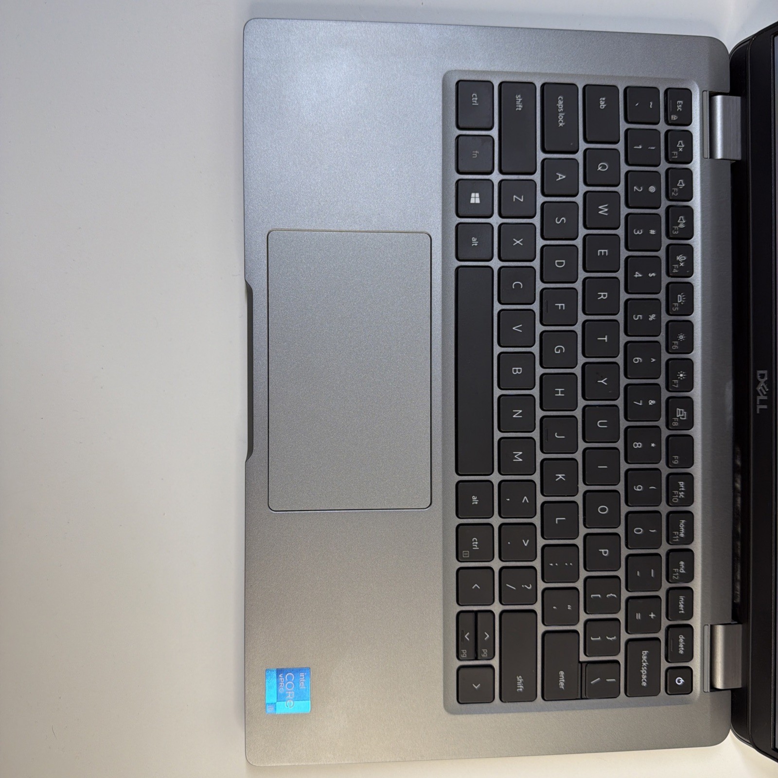Dell Latitude 5320 13″ i5-1145G7 256GB SSD 16GB RAM 128GB Intel Iris Xe Graphics