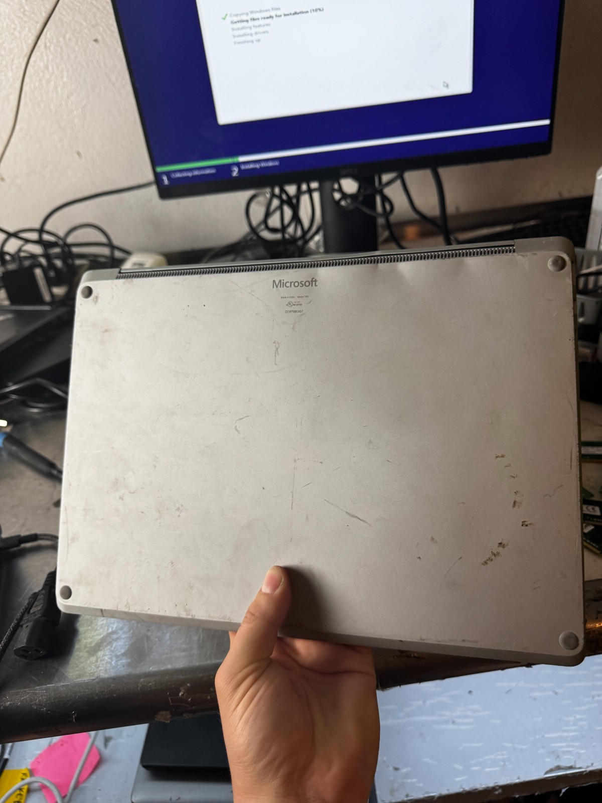 Microsoft Surface Laptop 1769 Core i5-7200U, 8GB RAM, 256GB SSD *READ # 5958