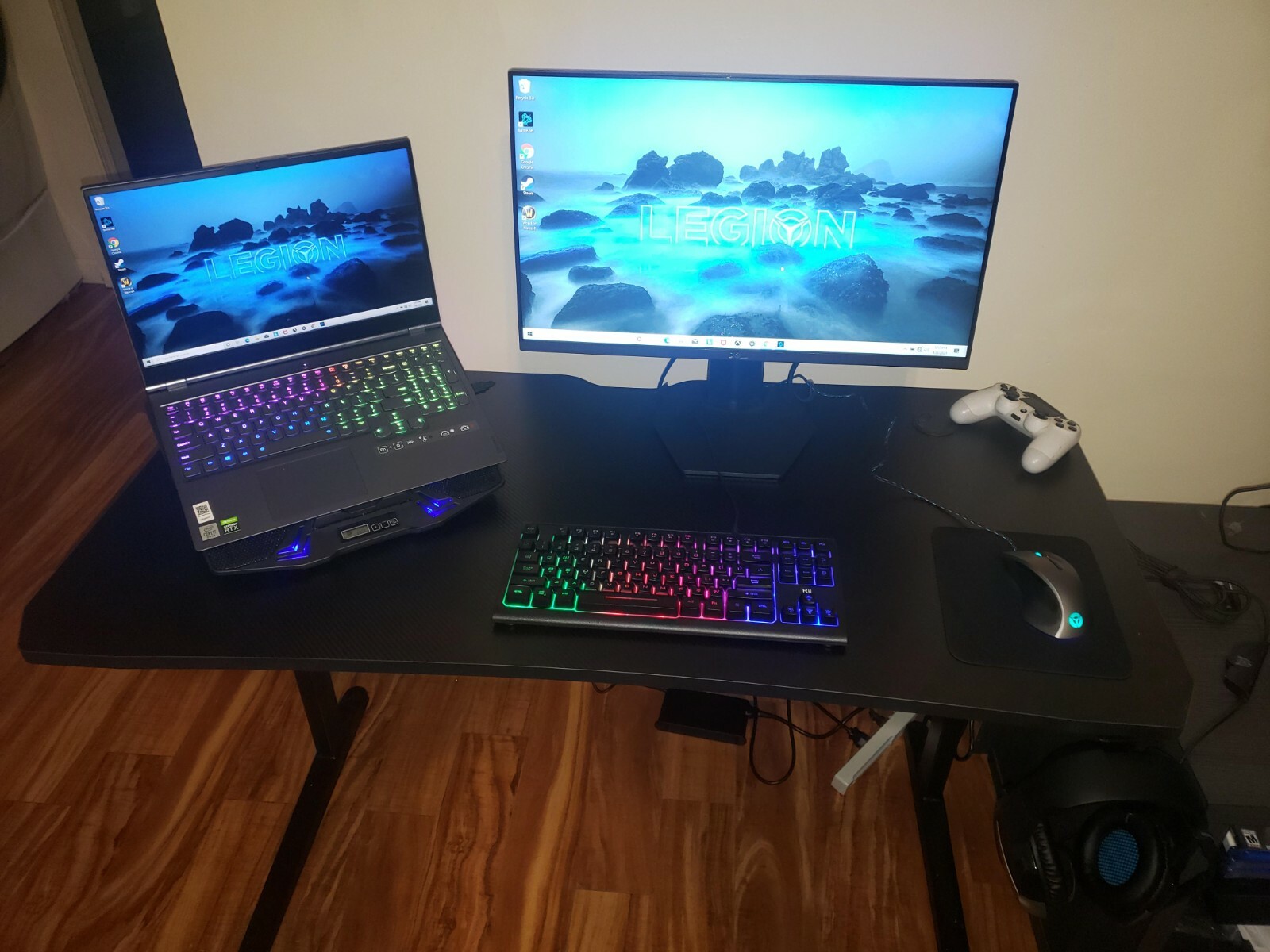 Lenovo legion 7i 15″ with Docking(ThinkPad Hybrid USB-C), Core i7 G10, 32G RAM