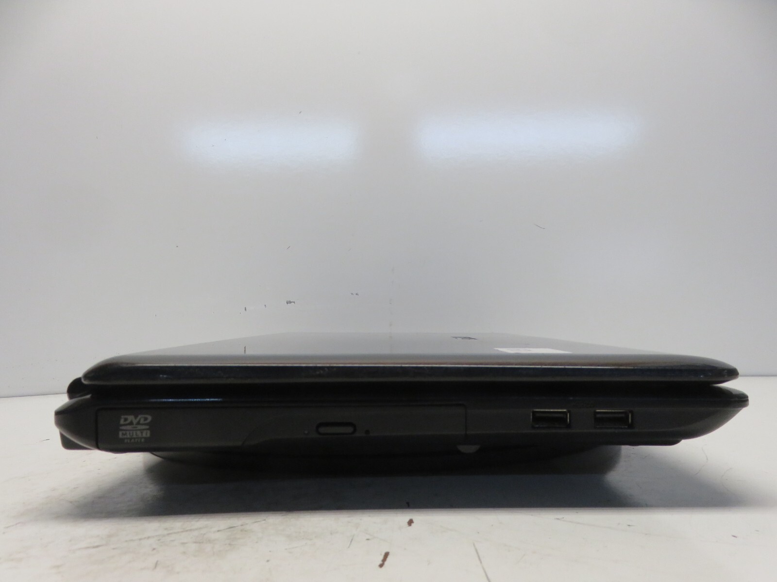 Asus K50I Intel Pentium Dual-Core T4200 2GHz 4 GB NO HDD No Batt