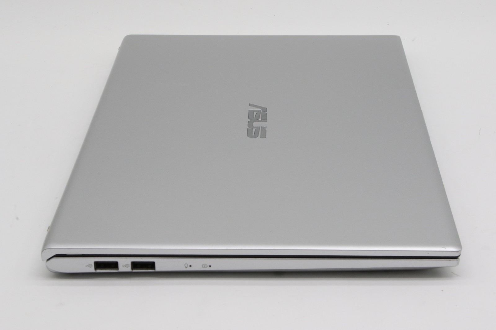 Asus Vivobook 15 F512J 15.6″ i5-1035G1 1.0GHz 12GB RAM 256GB SSD – Silver