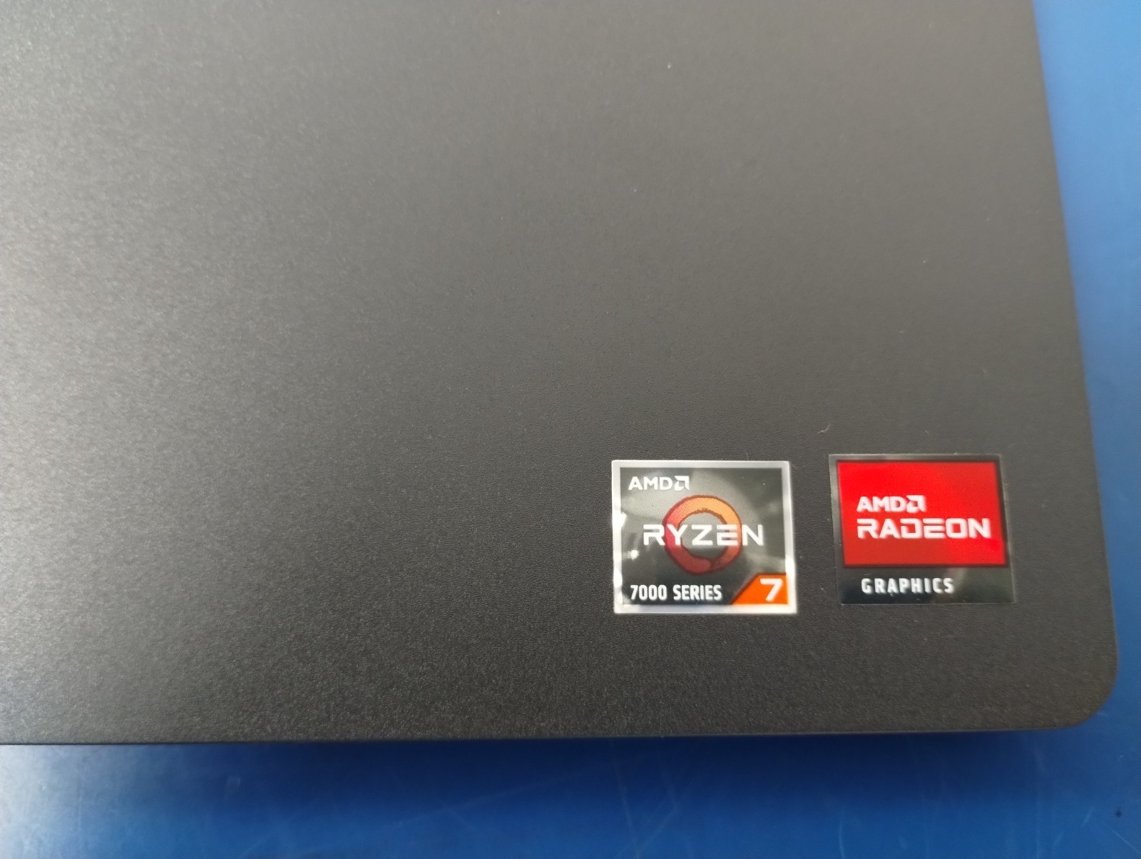 DELL 15 DC15255 G8MK9, AMD Ryzen 7 7730U, 2.00 GHz, 16 GB RAM, 512 GB NVMe SSD