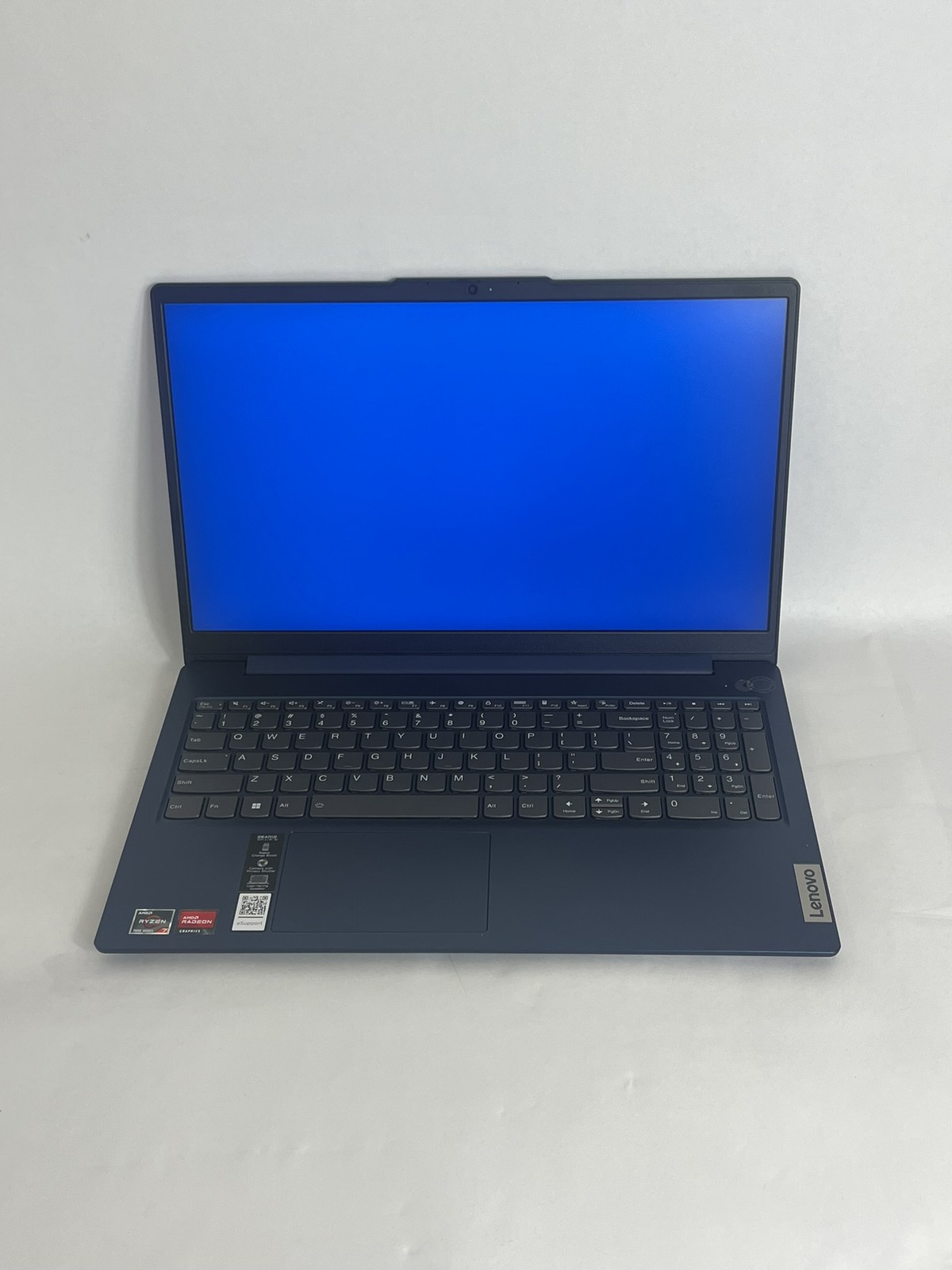Ideapad Slim 3 15ABR8 15.6in FHD AMD Ryzen 7 7730U 2GHz 16GB RAM 512GB SSD
