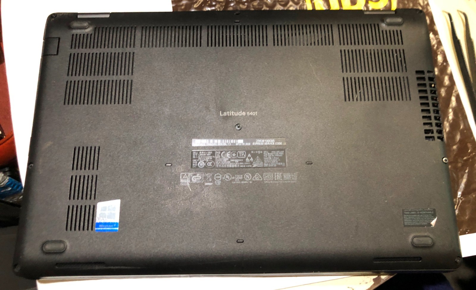 DELL LATITUDE 5401 14″ FHD i-9400H 2.5GHz 16GB RAM 1T Samsung 970 EVO+ NVMe SSD