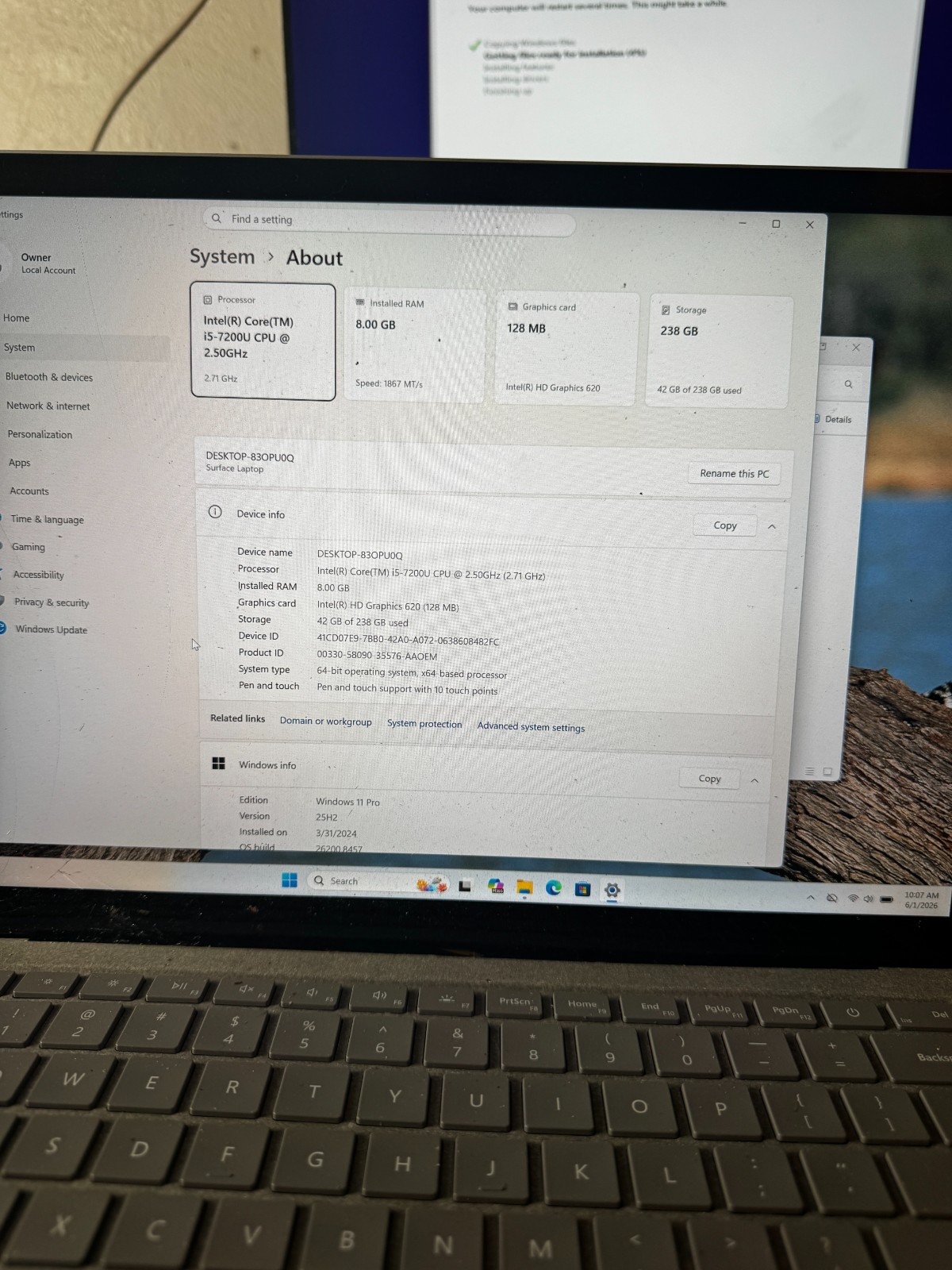 Microsoft Surface Laptop 1769 Core i5-7200U, 8GB RAM, 256GB SSD *READ # 5958