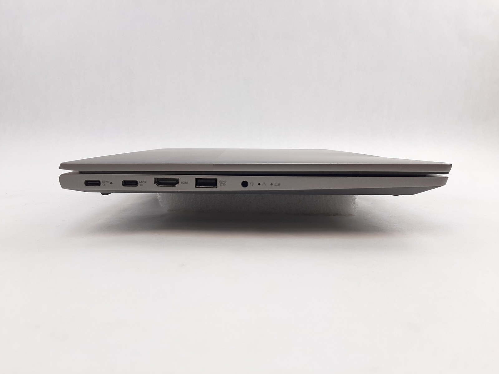 Lenovo ThinkBook 15 G4 Ryzen 5 5625U 16GB RAM 256GB NVMe Bent Part/Repair C3*118