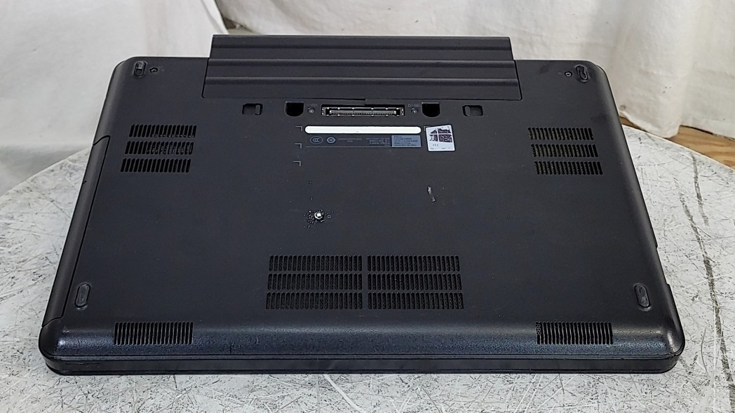 DELL LATITUDE E5440 Laptop Core I5-4210U 4GB 500GB SEE NOTES