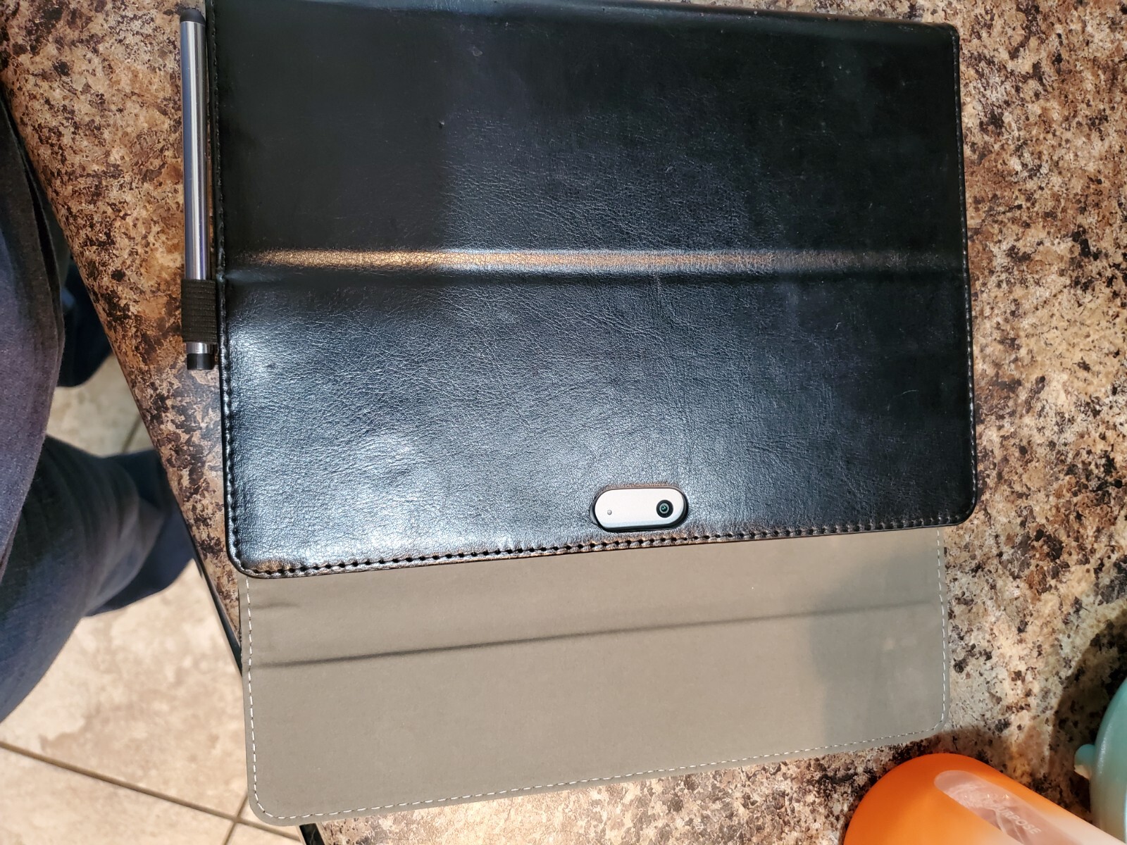 Microsoft Surface Go 10″ 128GB Multi-Touch Wi-Fi Case And Keyboard