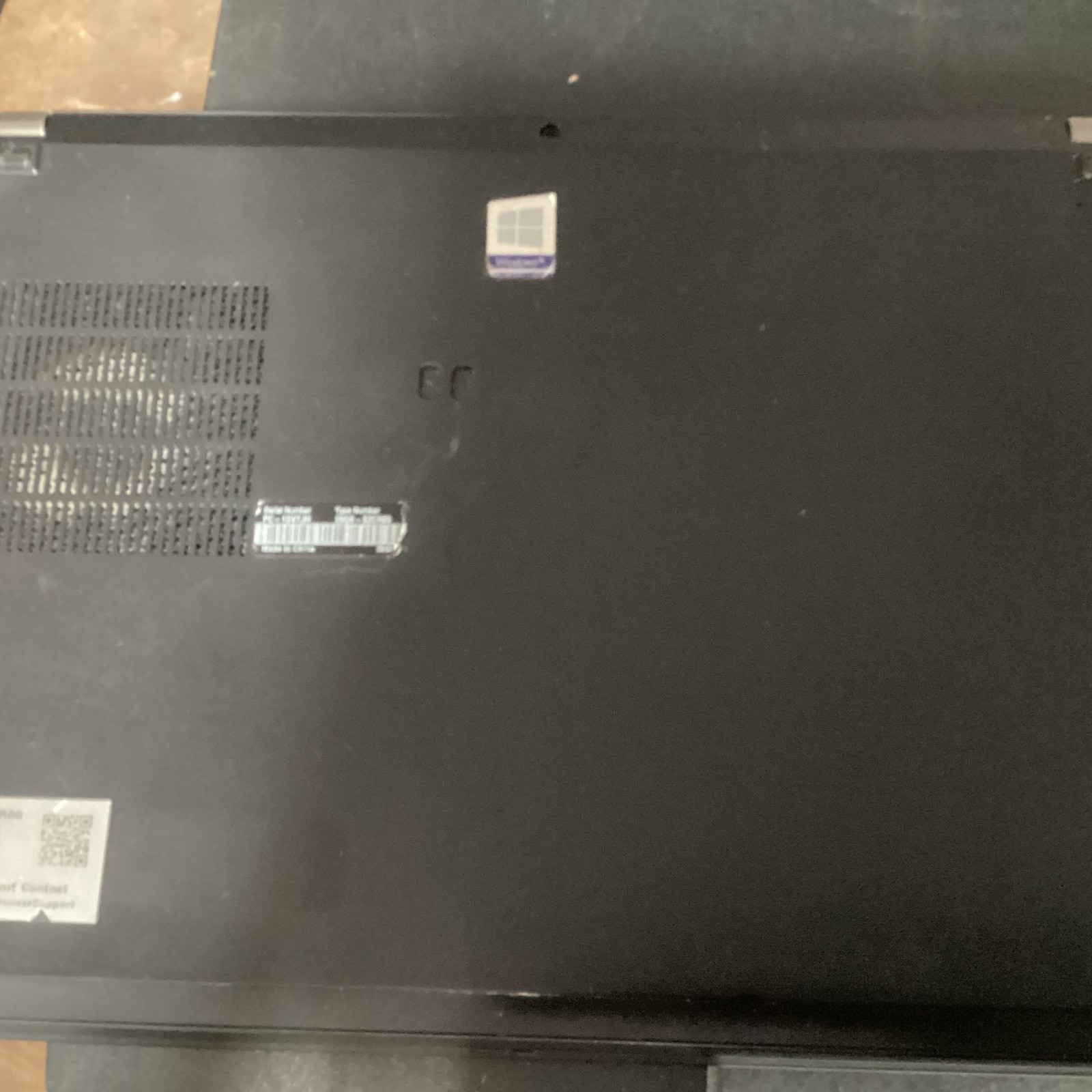 Lenovo ThinkPad T495s 14″ 16GB 256GB Ryzen 5 Pro 3500U 2.1GHz NO OS/Chrgr