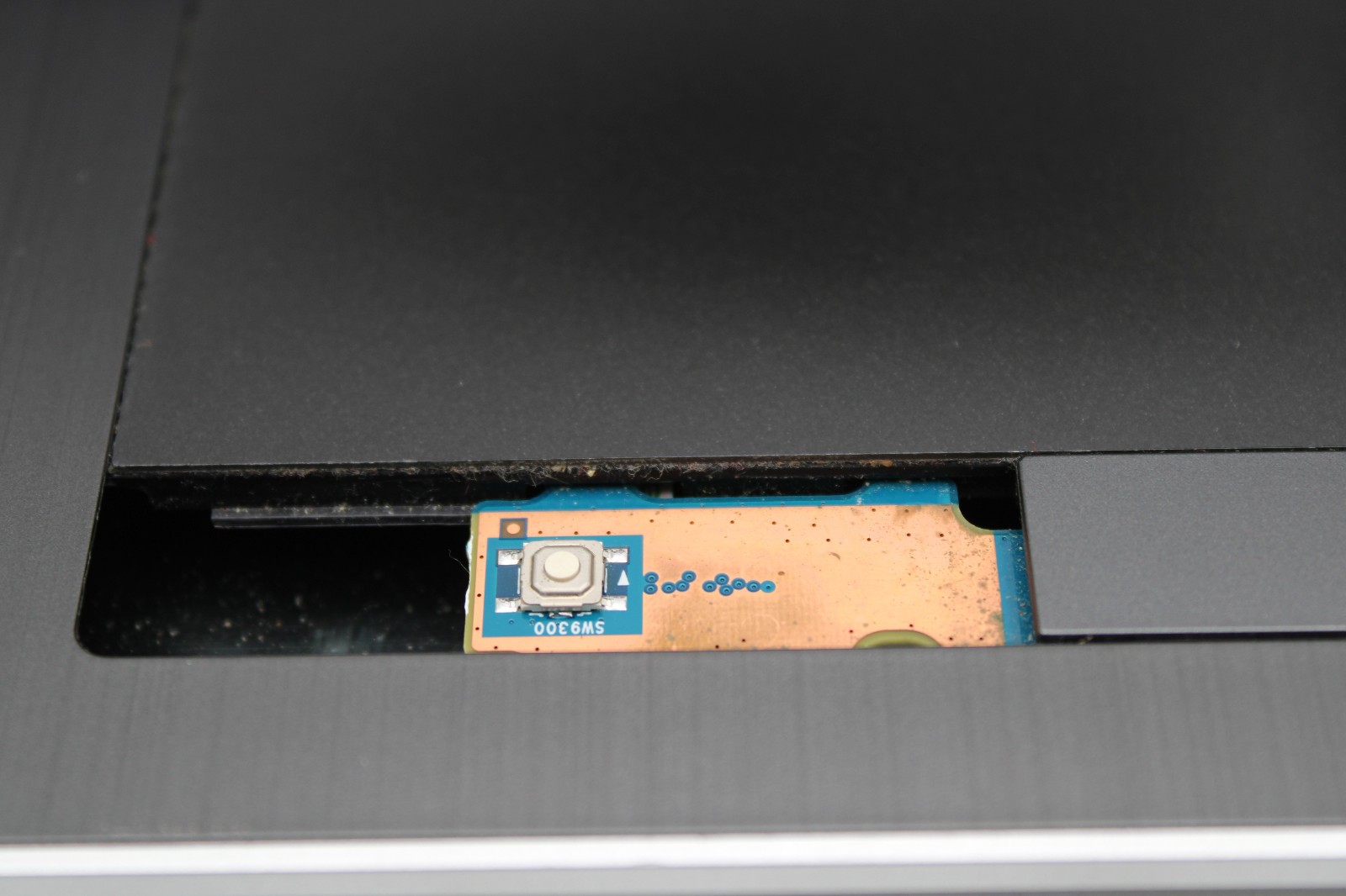 HP 14-cm0065st _ AMD A9-9425 _ 4GB RAM _ No SSD / OS / Battery _ Radeon