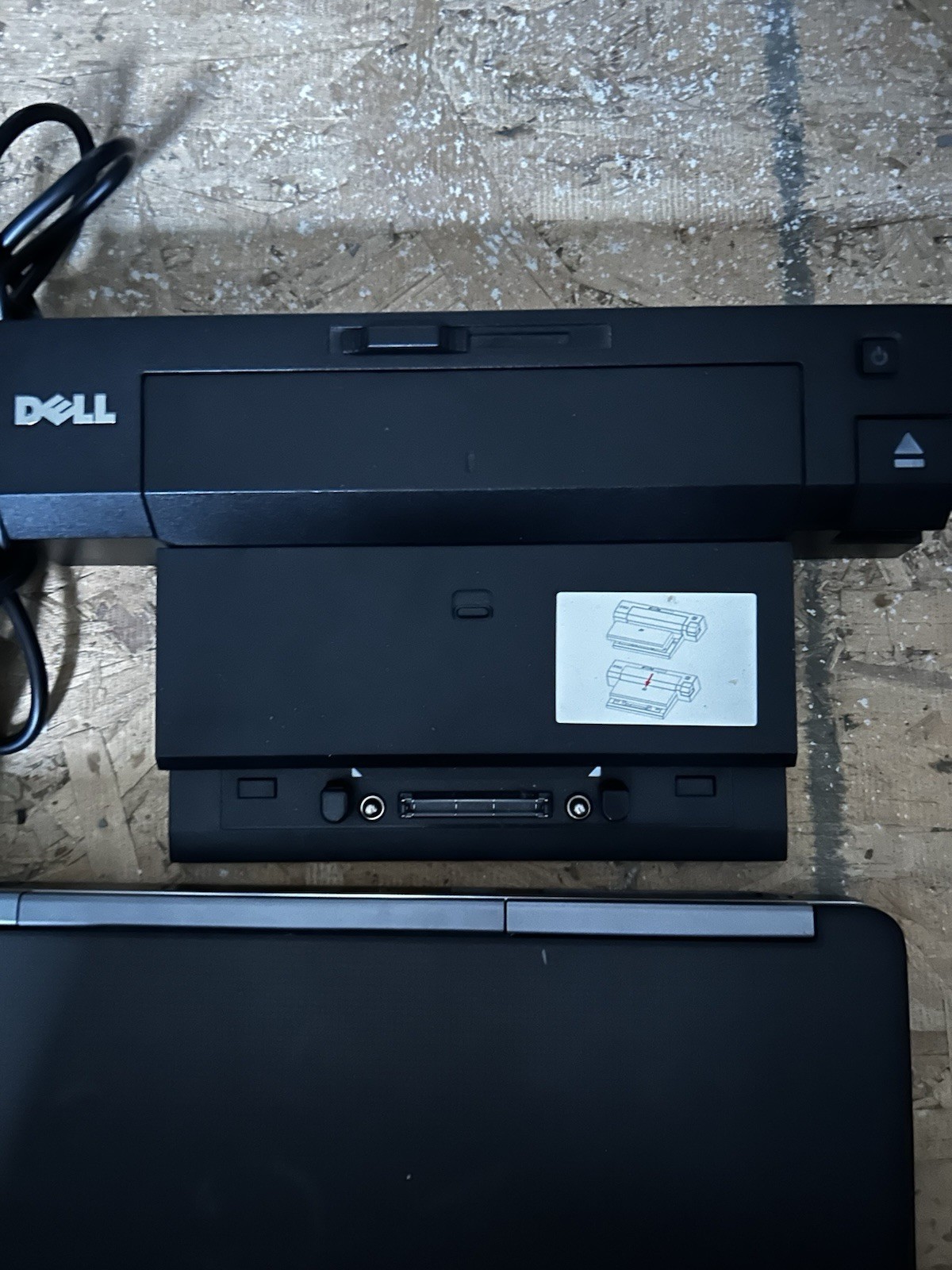 Dell Precision 7520 Laptop i7-6820HQ 32GB RAM NO HDD NVIDIA M2200 W/ EPORT PLUS