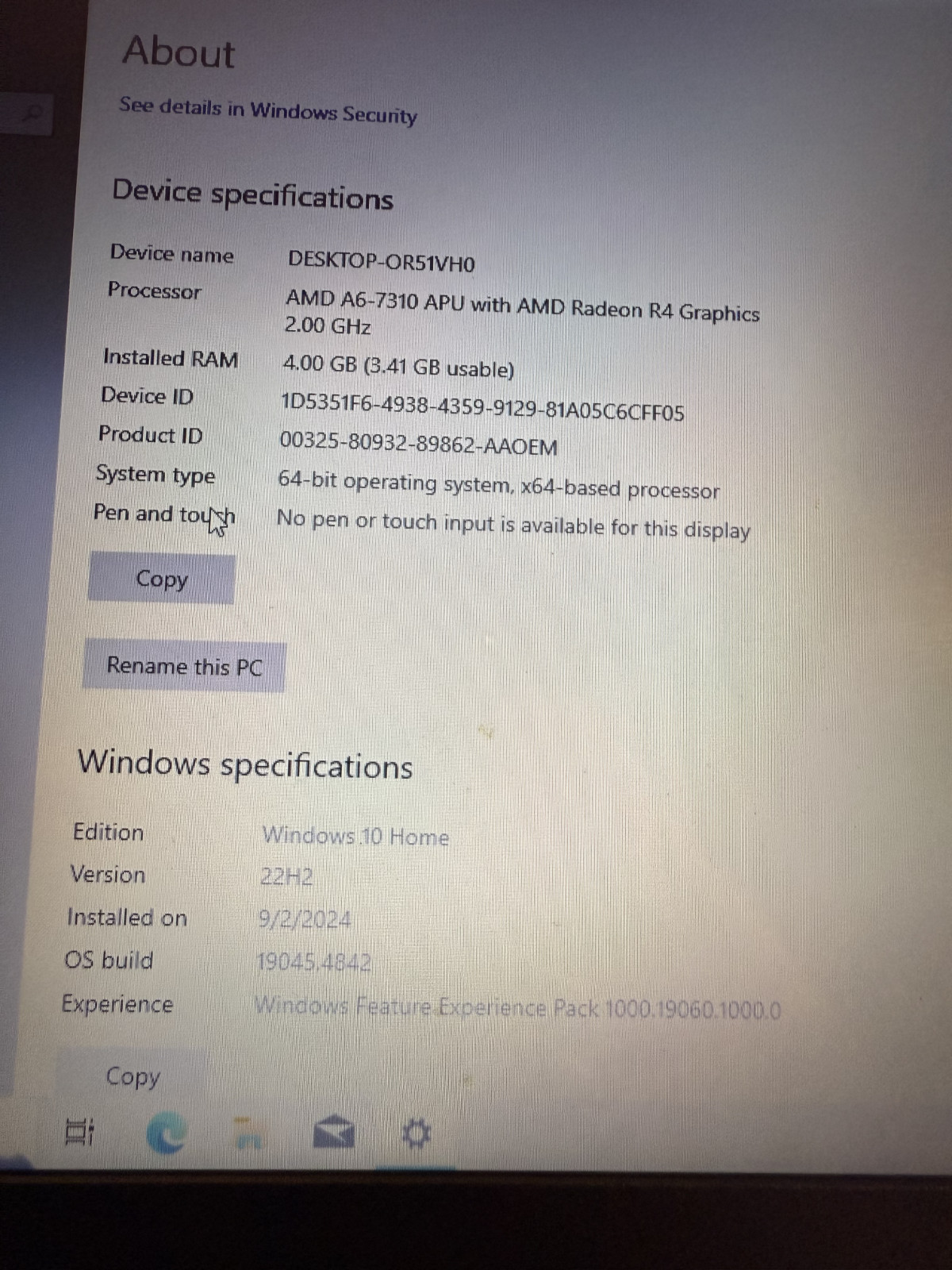 Lenovo IdeaPad 110-15ACL | AMD A6 | 15.6″ HD | 237GB Storage | Includes Charger