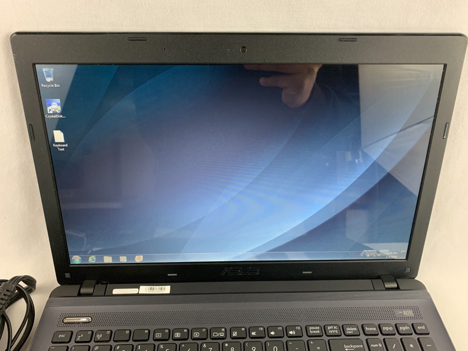 Asus U57A Laptop Intel Core i5-2450M 2.5GHz 6GB RAM 750GB HDD Win 7, New Battery