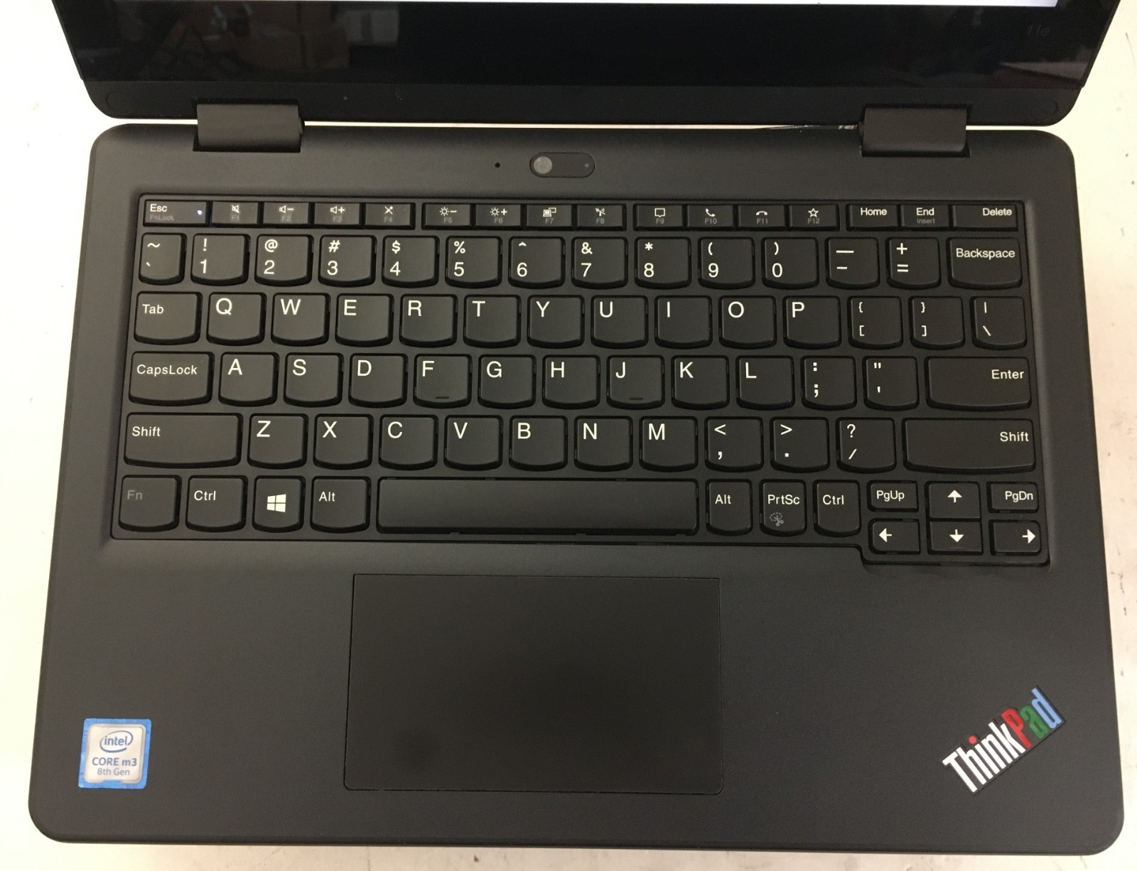 Lenovo ThinkPad 11e Yoga Gen-6 Touchscreen M3-8100Y 1.1GHz 8GB 256 GB SSD Win11