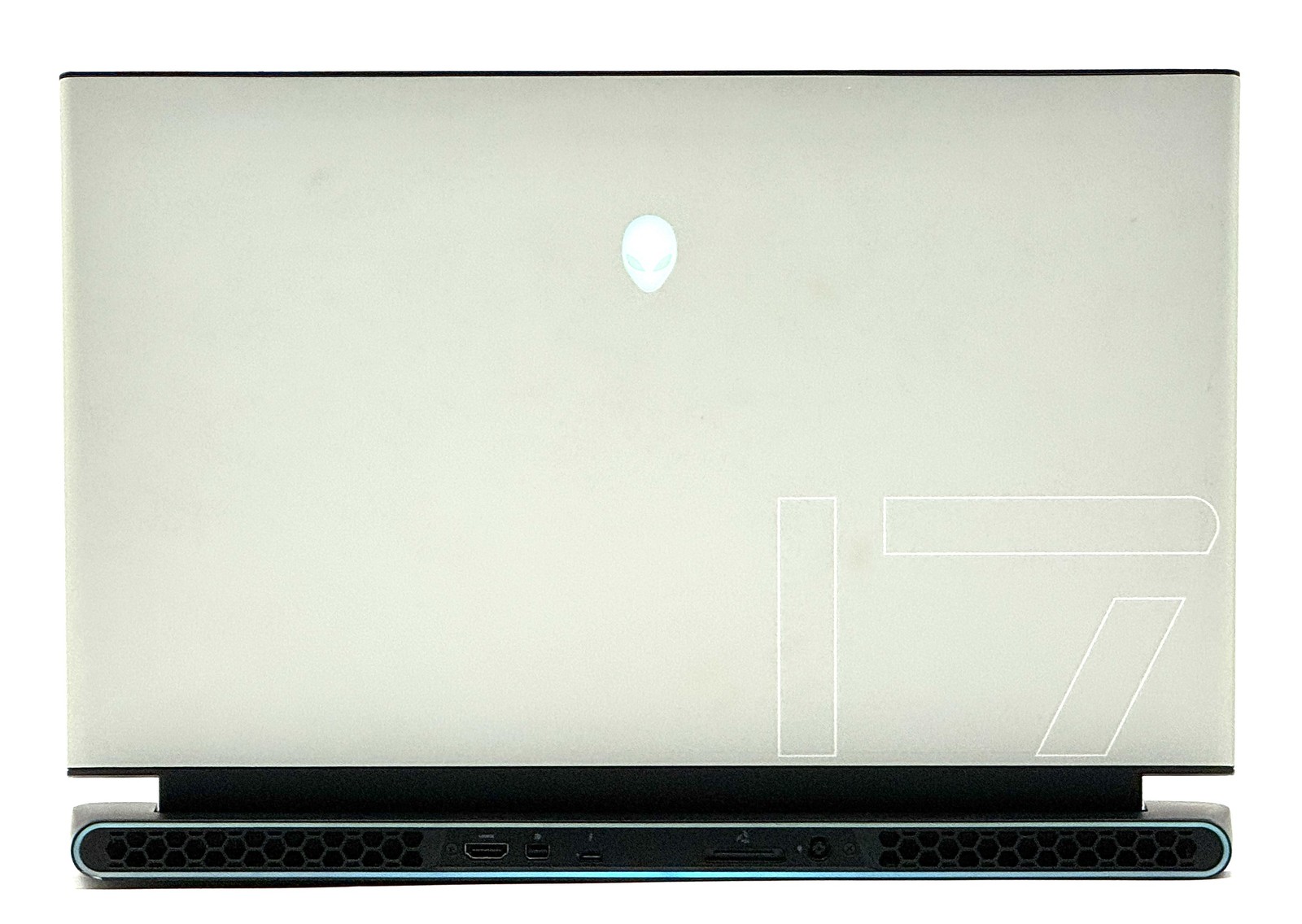 Alienware m17 R2 – 17.2 FHD – i7-9750H – 16GB RAM – RTX 2060 – 512GB NVME