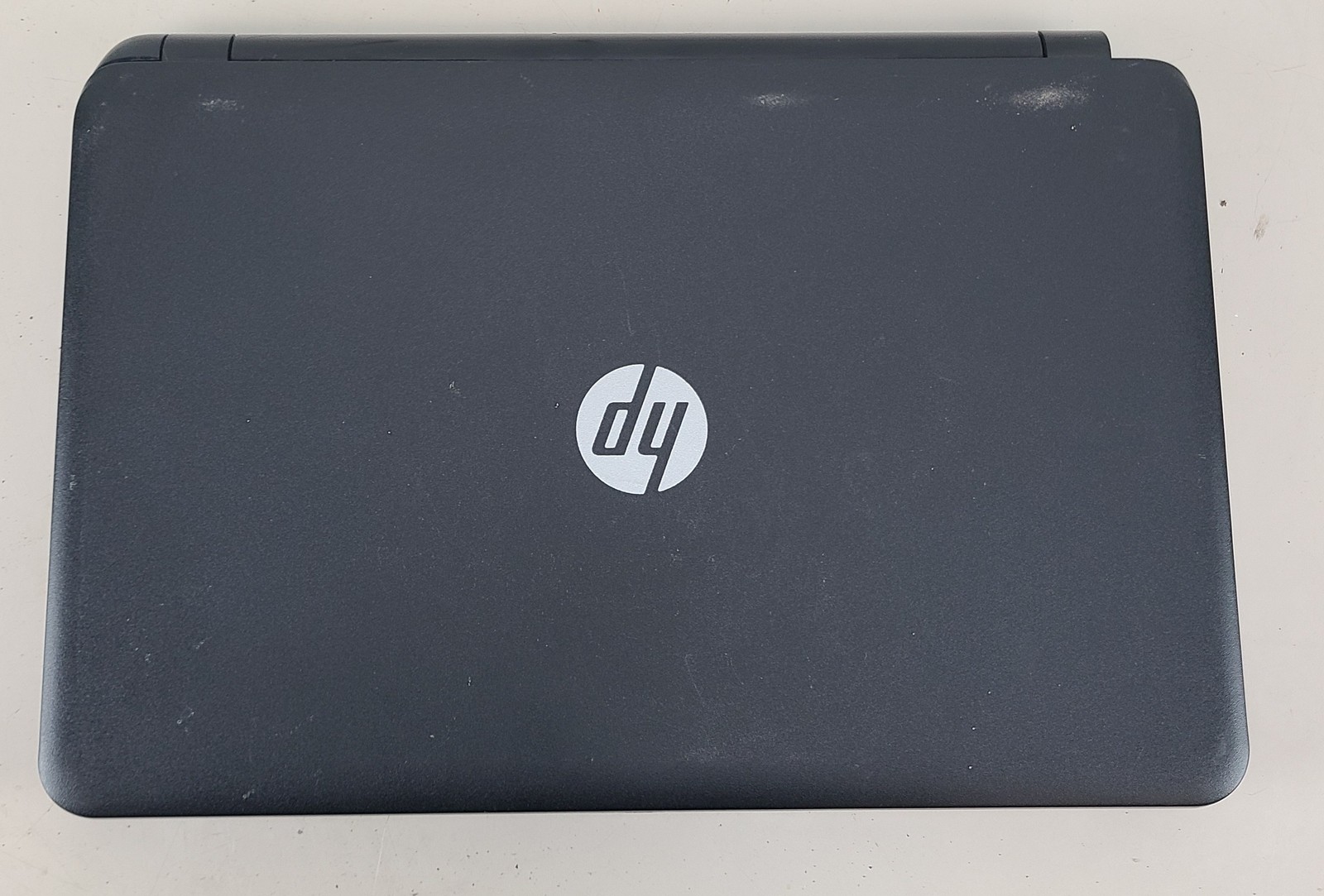 FOR PARTS HP 15 Notebook i3-5010U 6GB 750GB HDD BAD BATTERY/NO OS