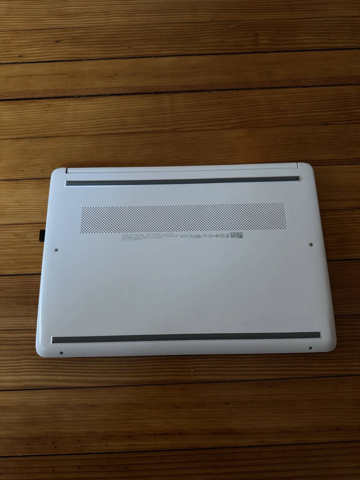 HP 15-DA0XXX Intel Celeron 15″ Notebook Laptop White Windows 11 Wi-Fi
