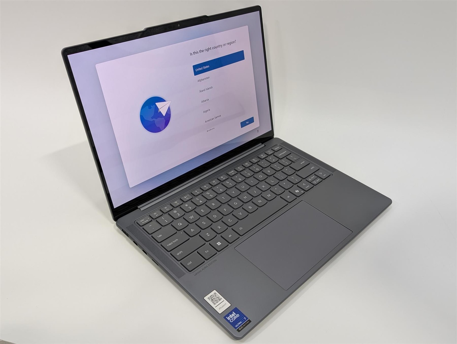 Lenovo Slim 7 14ILL10 32 GB RAM 1TB SSD Used Excellent