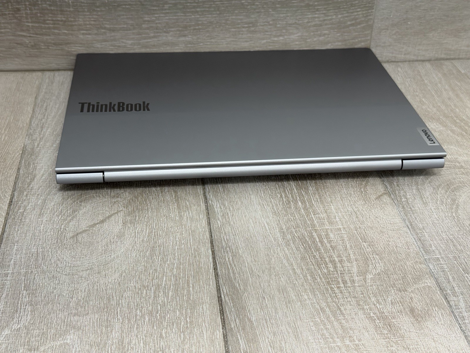 Lenovo ThinkBook 14 G8 14″ Touch Laptop Core 7 240H 8GB RAM 512GB SSD Win-11