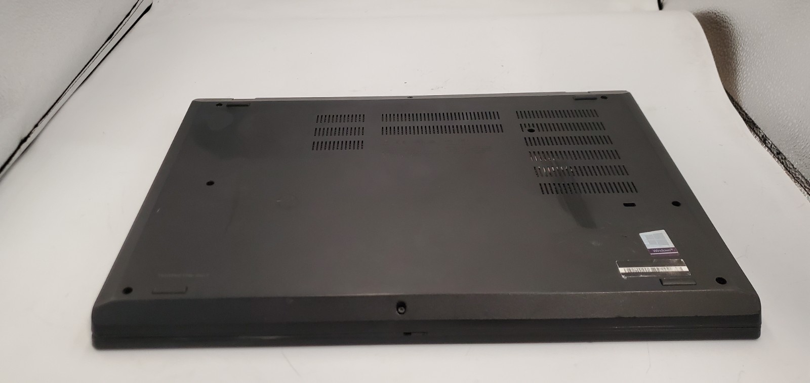 Lenovo ThinkPad T15p Laptop Gen 1 Intel i5-10th Gen 2.5GHz 8GB RAM 256GB SSD