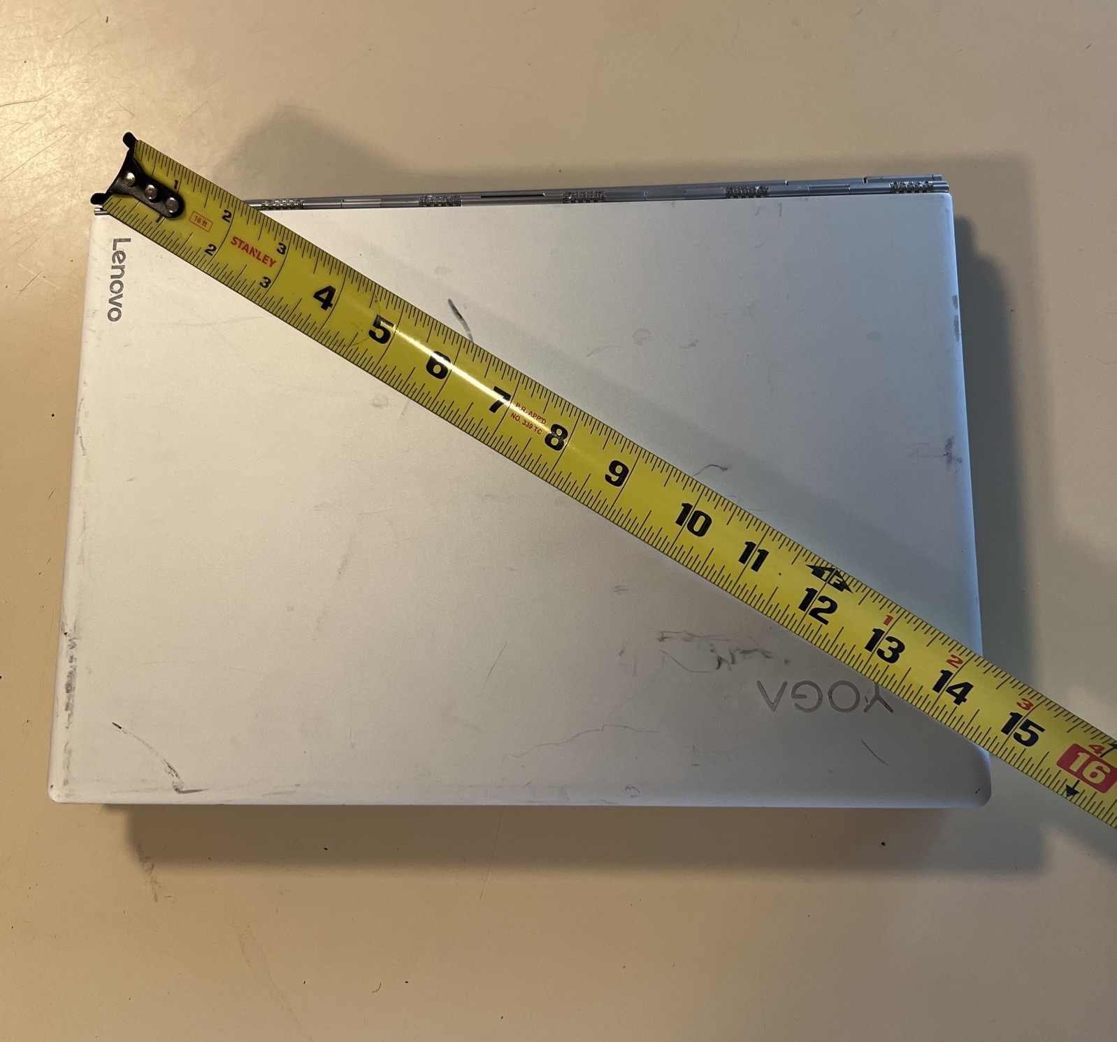Lenovo Yoga 910-13IKB 14″ Touch 80VF Intel i7-7500U 2.7GHz 16G (For Parts)