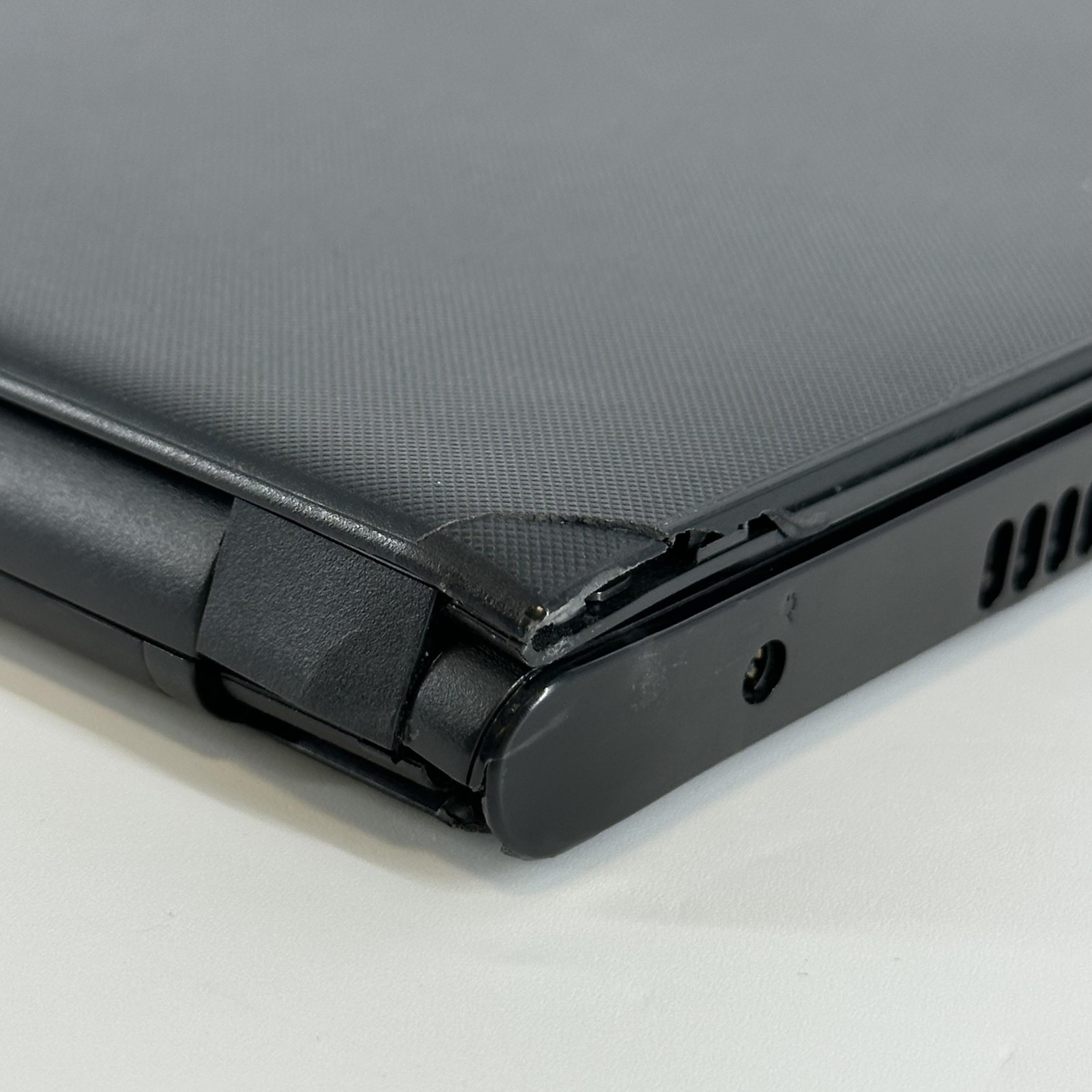 Dell Inspiron 3552 15.6 Black HD Celeron N3060 1.60GHz 4GB RAM 500GB HDD Good