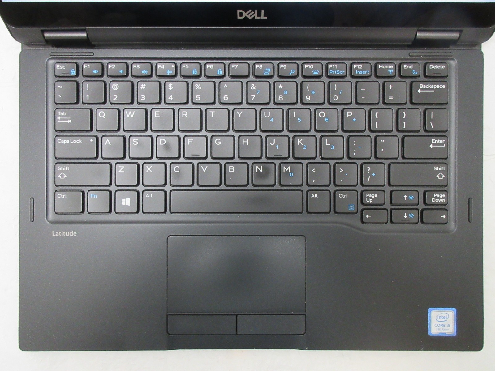 Dell Latitude 7389 13.3″ : i5-7300U 2.6GHz : 16GB RAM : 256GB SSD : Grade C