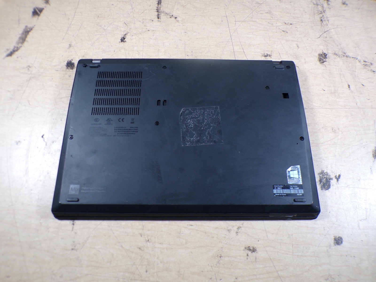 THINKPAD LENOVO X13 INTEL CORE I5-10210U 1.60GHZ 8GB RAM **NO HD/ NO CADDIE