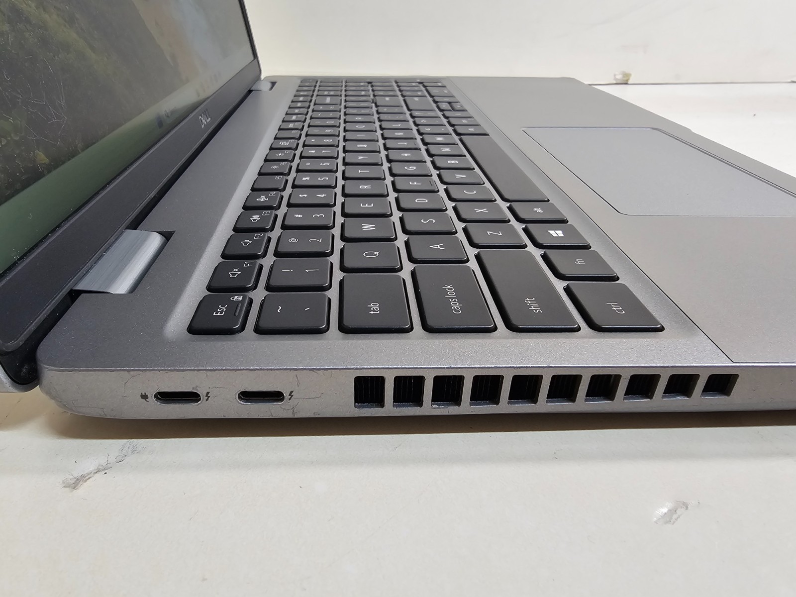 Dell Precision 3561 Laptop – 2.3 GHz i7-11800H 32GB 256GB SSD T1200 15.6″ – SP71