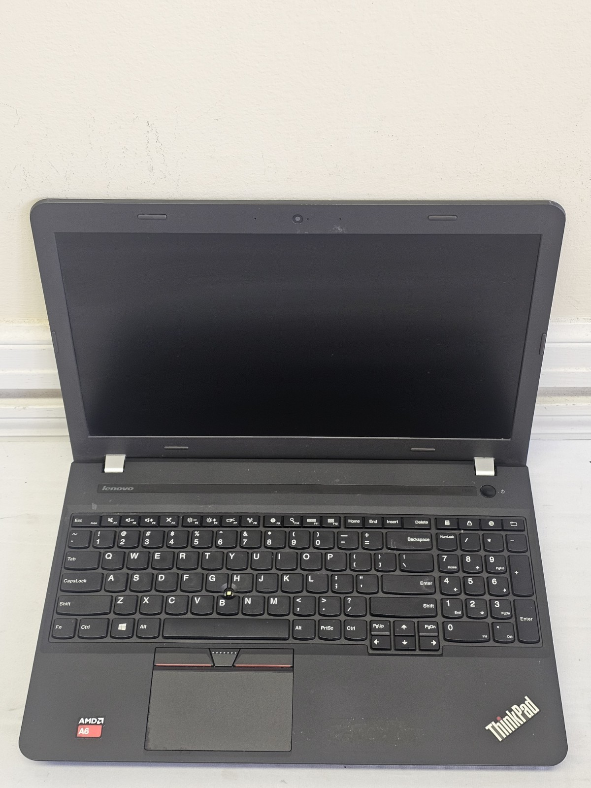 Lenovo ThinkPad E555 Laptop – AMD A6-7000 Radeon – 8GB RAM – Parts/Repair – READ