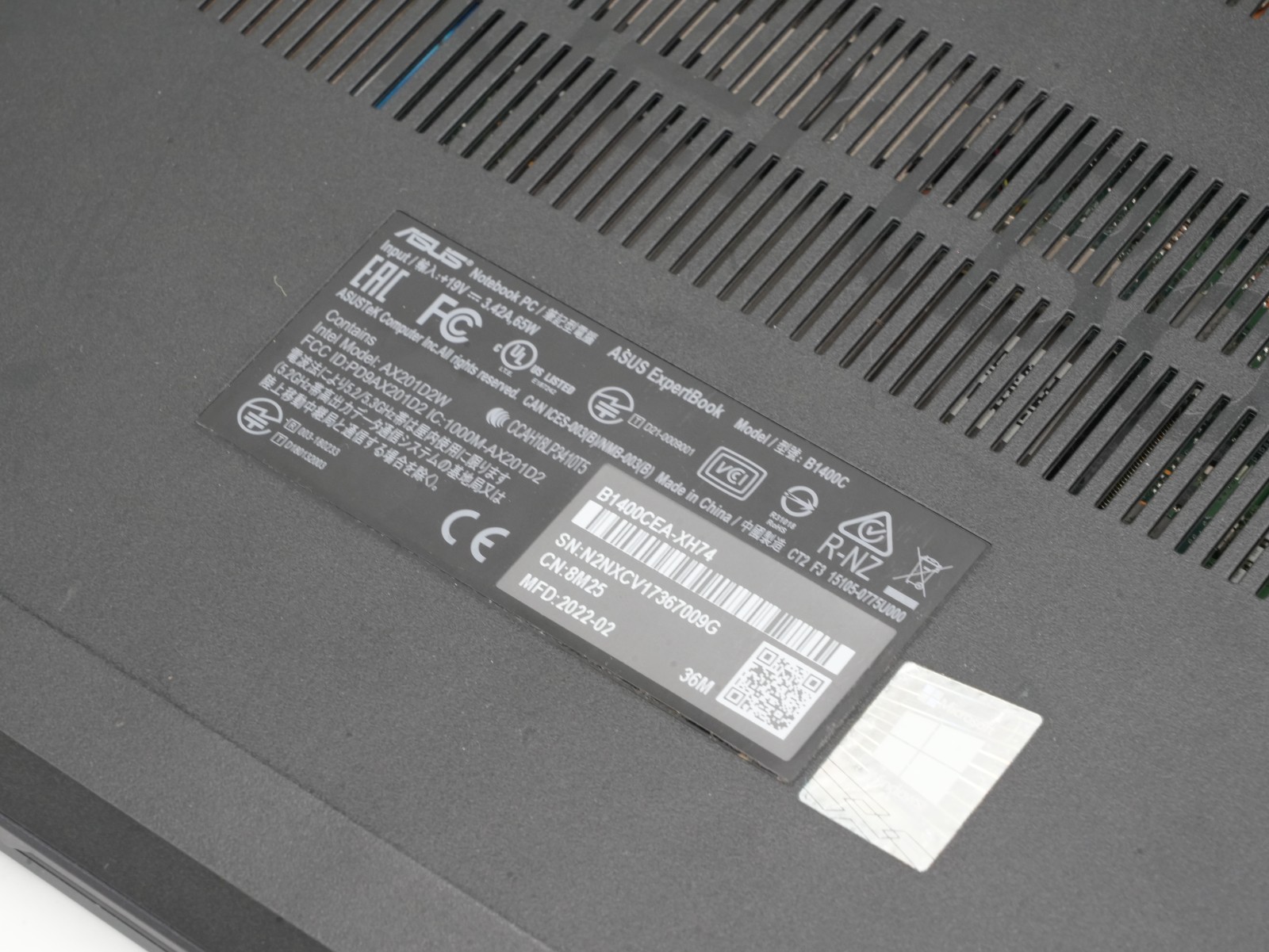 ASUS Expertbook B1 b1400cea-xh74 (i7, 16GB Ram, 512GB SSD, Win 11 Pro)