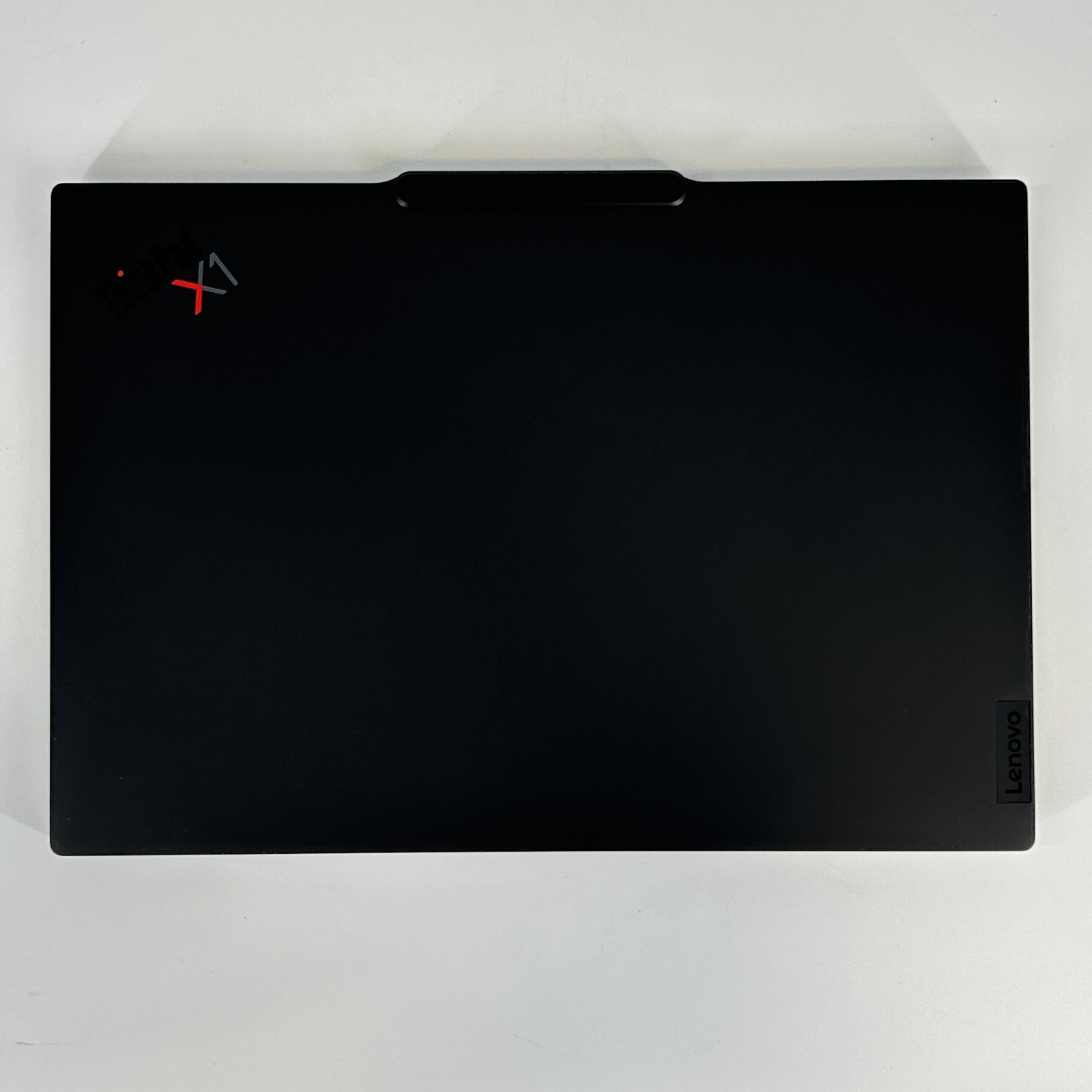Lenovo ThinkPad X1 Carbon Gen 12 14 FHD+ 1.7 GHz Ultra 7 155U 32GB 512GB SSD