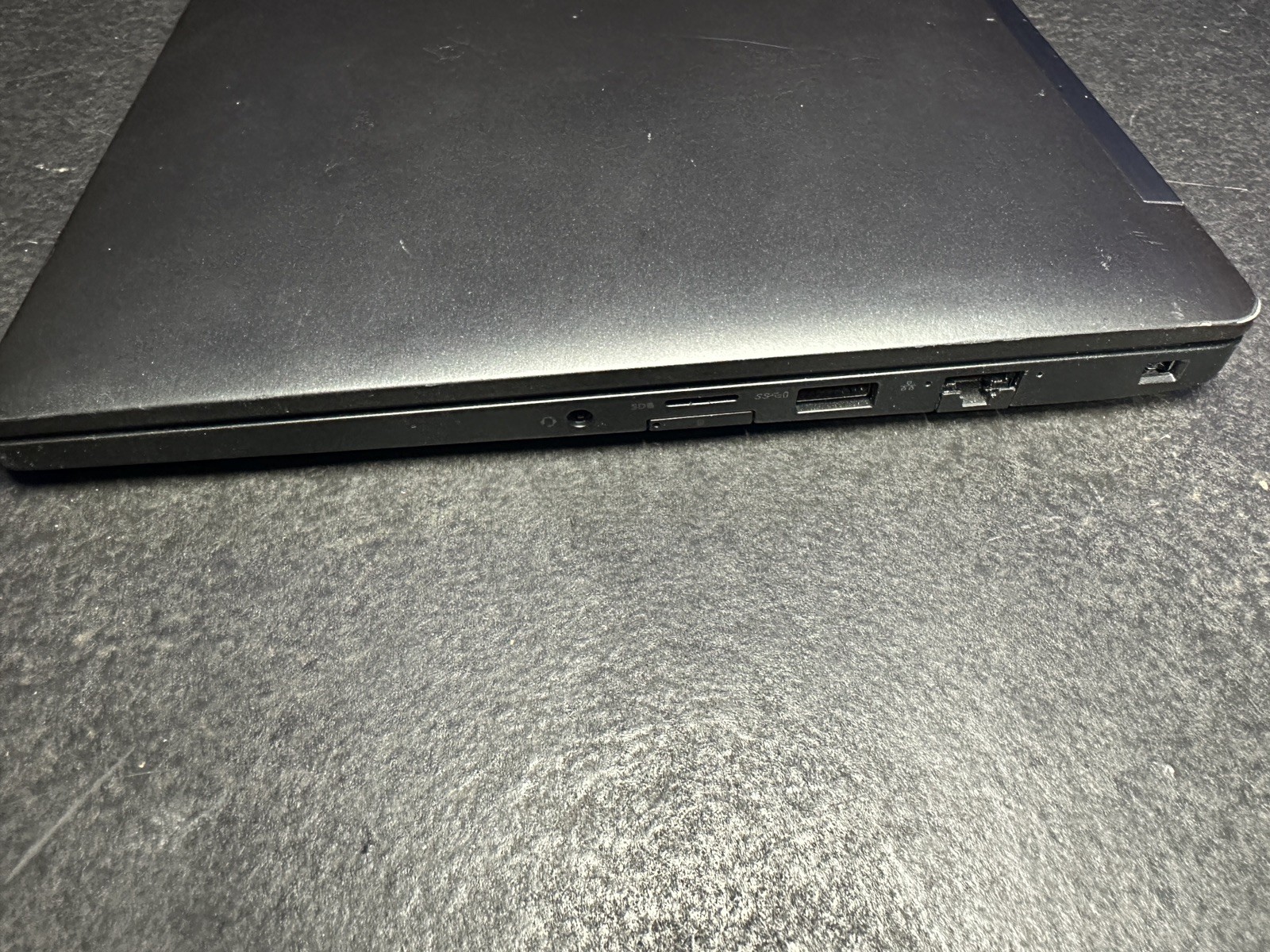 Dell Latitude 7390 Intel Core i7-8650U 1.9GHz 16GB RAM 256GB SSD 13.3″