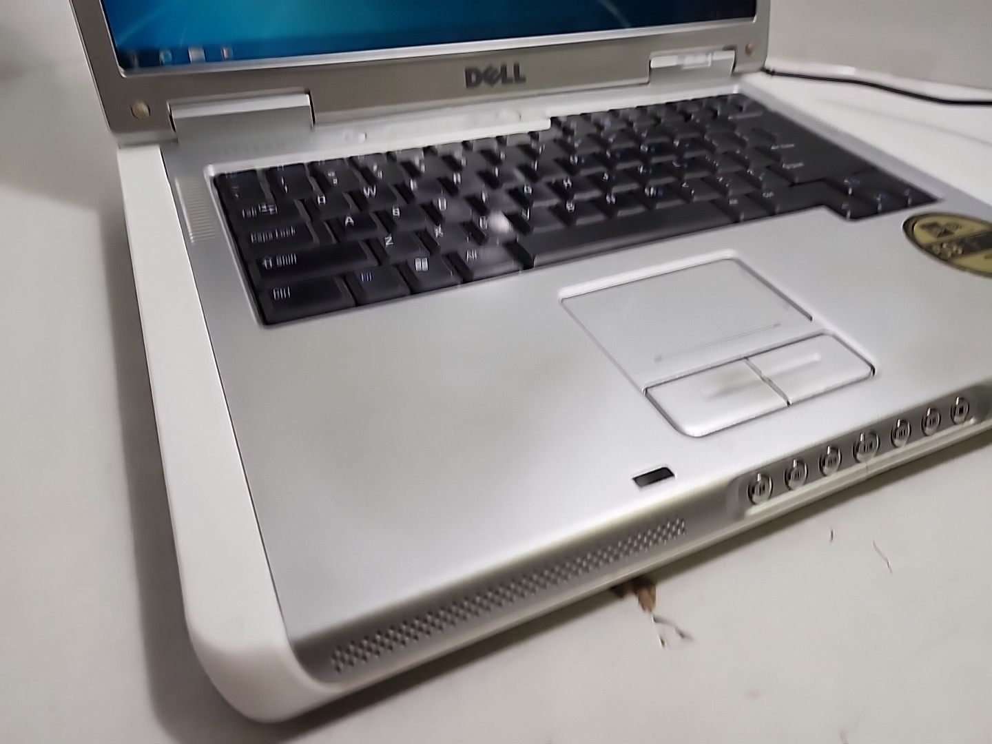 Dell Inspiron 6400 Laptop