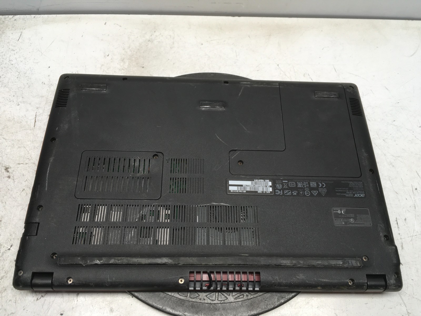 Acer Aspire 3 A315-31-C8WK Intel Celeron N3350 1.1GHz 4 GB NO HDD