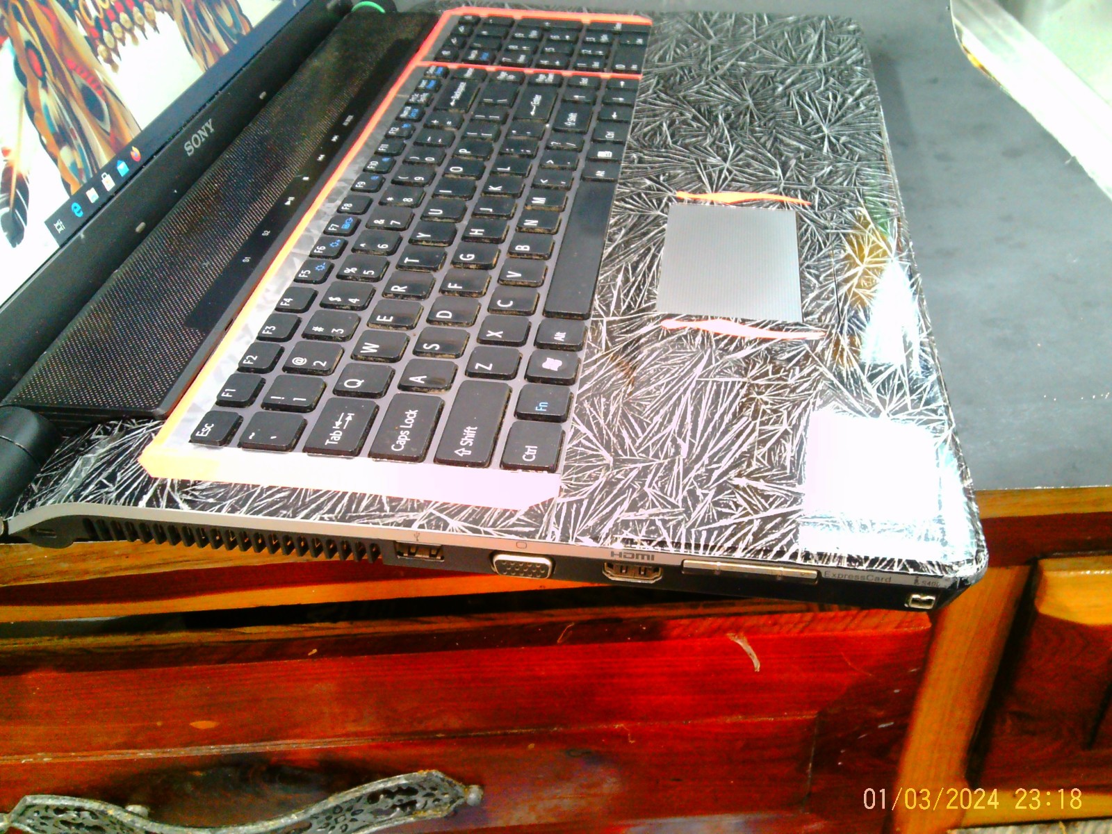 Sony Vaio CHIEF S.O.S vgn-aw310y,core 2×2 3.06ghz,400gb,4gb,18.4 in bluray