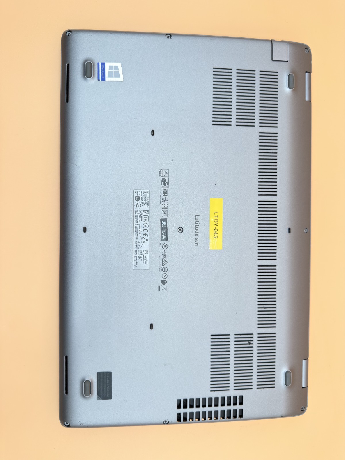 Dell Latitude 5511 15.6″ Laptop i7-10850H 16GB RAM 256GB SSD Windows 11 Pro