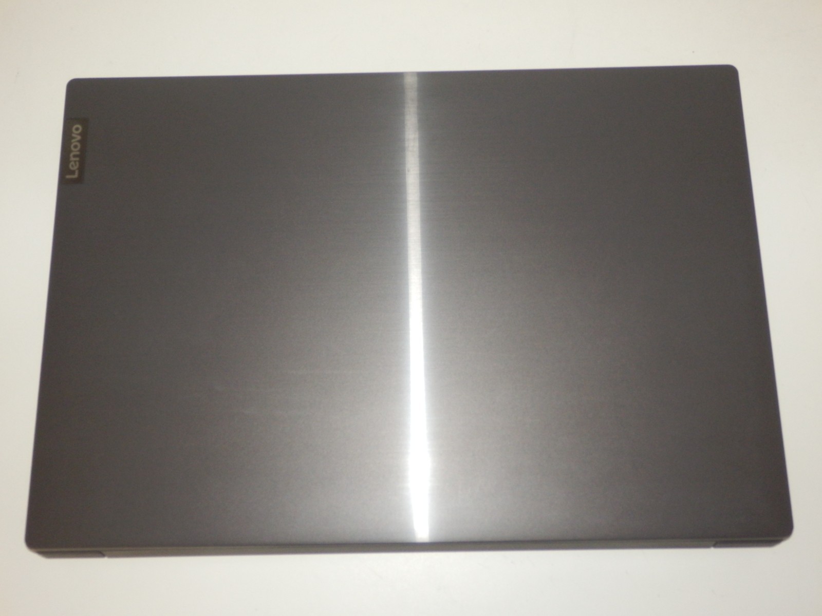 Lenovo V340-17IWL – Intel Pentium 5405U, 4GB Ram, No SSD, 17.3″ inch FHD