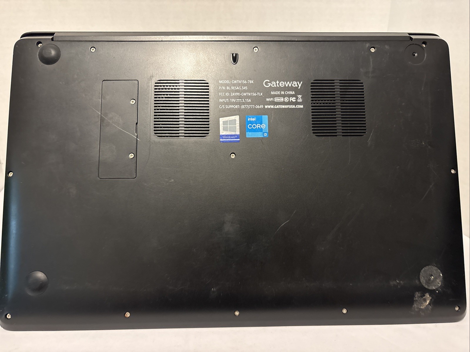Gateway GWTN156-7BK 15.6″ FHD i3-1115G4 3GHz Intel UHD Graphics 8GB RAM 256GB