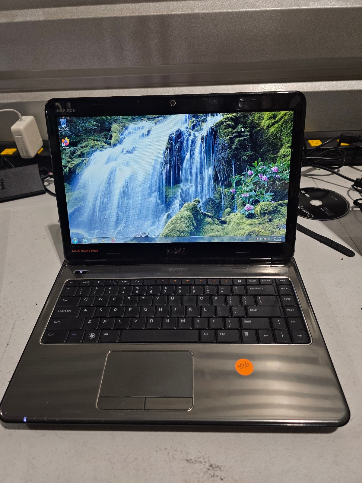 Dell Inspiron N4010 Laptop Intel Pentium P6100 8GB 500GB WIN 7 PRO READ #816