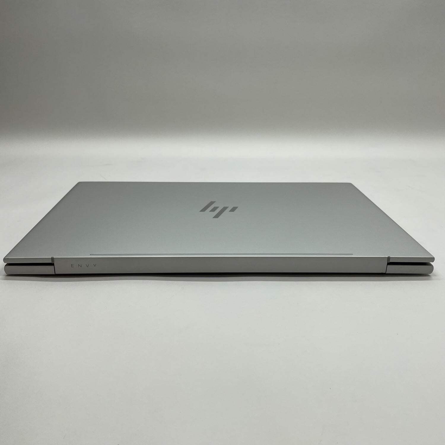 HP Envy 17M-CH0013DX 17.3″ i7-1165G7 2.8GHz 12GB RAM 512GB