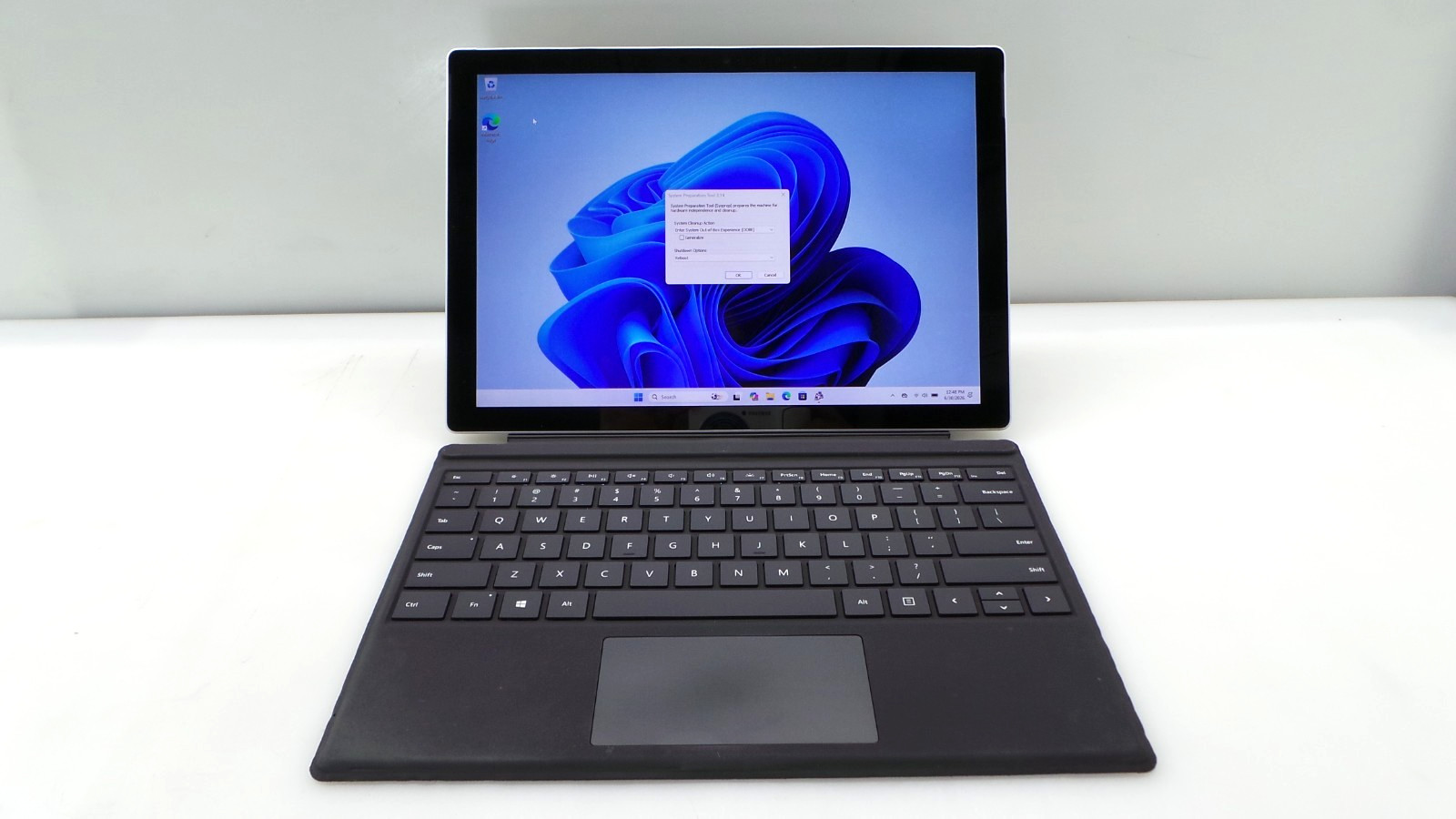 Microsoft Surface Pro 7+ 12.3″ i7-1165G7 2.80GHz 16GB RAM 256GB SSD | WIN 11 PRO