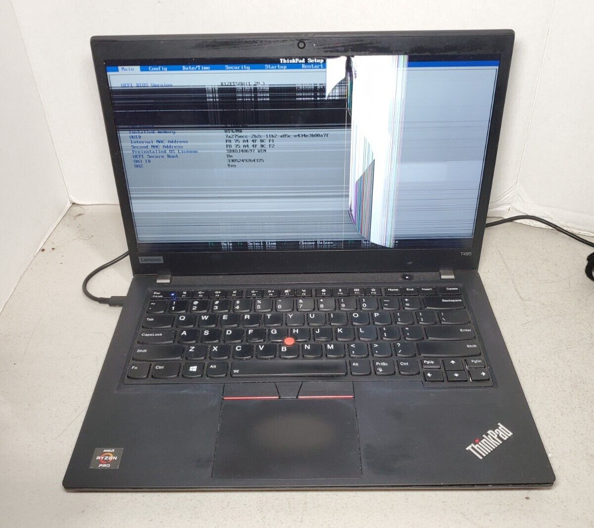 Lenovo Thinkpad E595 14″ AMD Ryzen 5 3500U 8GB NO SSD/OS! CRACKED LCD! #69