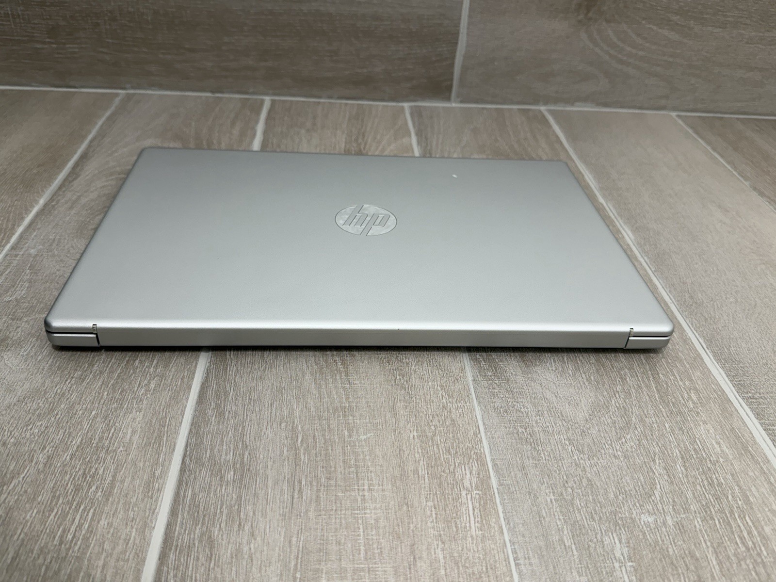 HP Laptop 15-FD0183WM 15.6″ Core i7-1355U 16GB RAM 1TB NVMe SSD Win-11