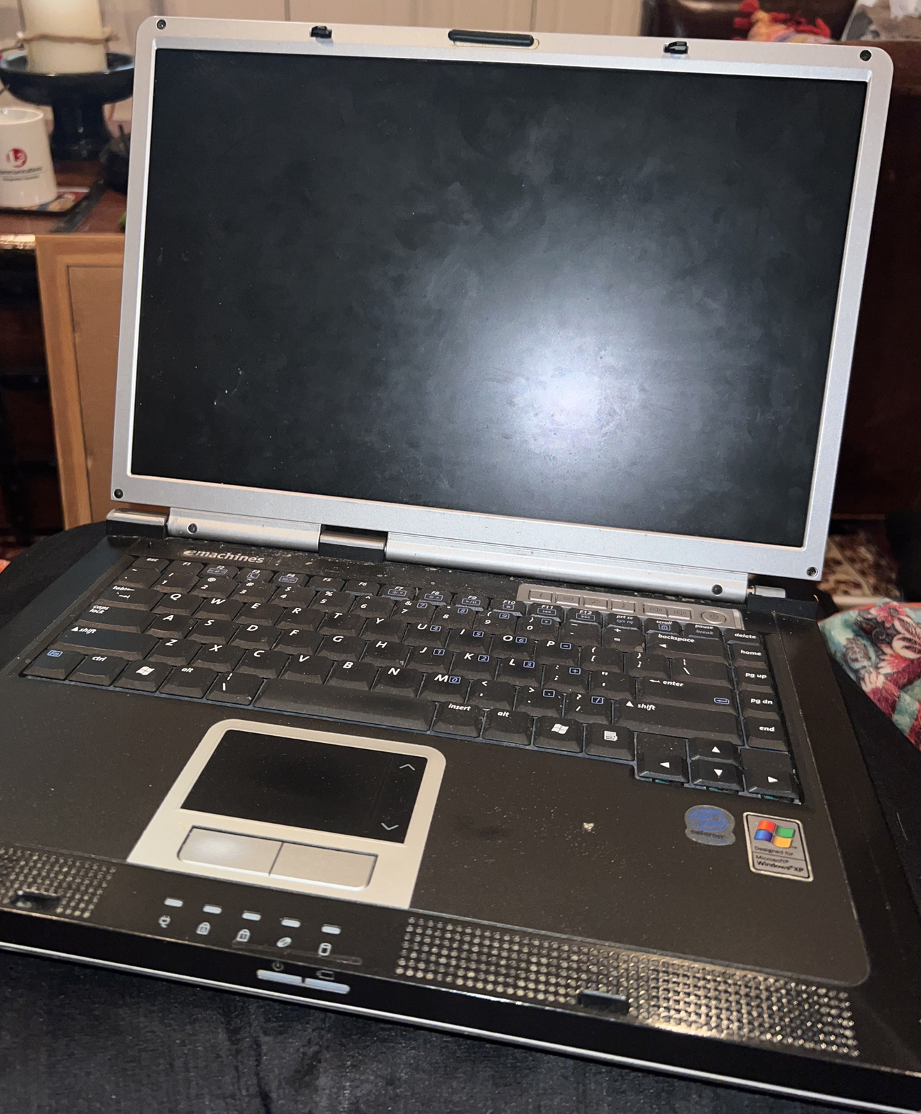 Emachines M5105 Laptop For Parts Only No Hard drive No Cord